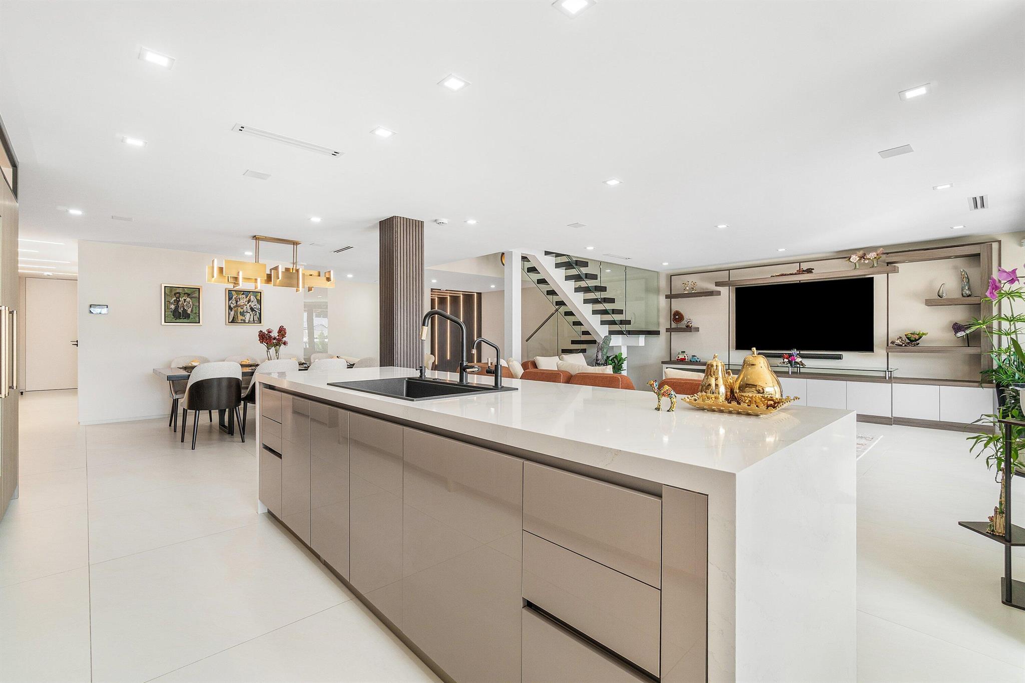 5326 Boca Marina Circle N