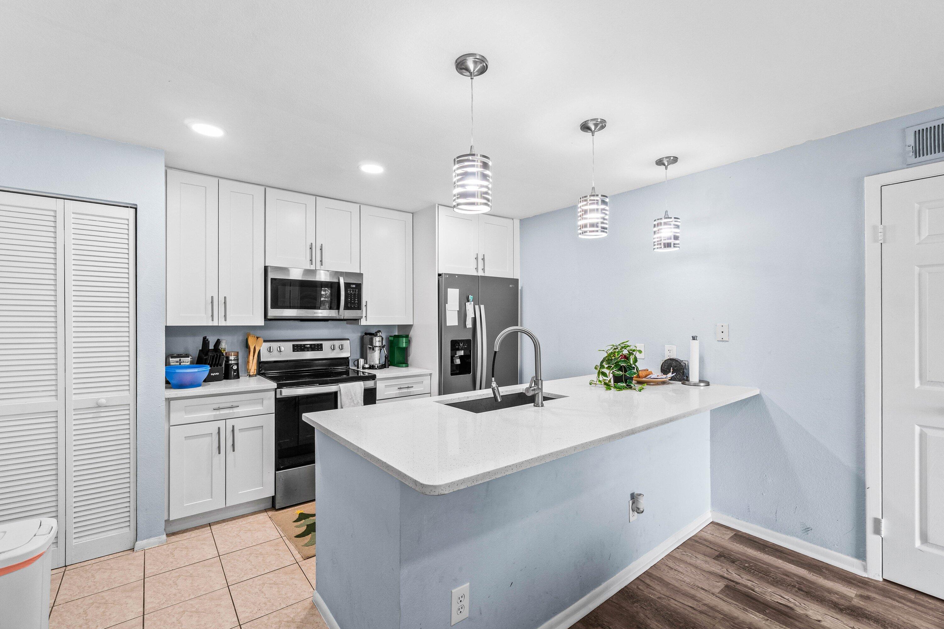 1885 Palm Cove Boulevard 10-207