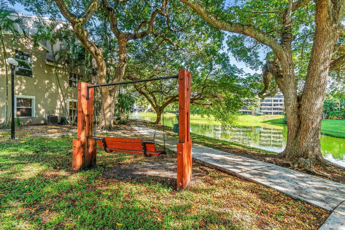 1885 Palm Cove Boulevard 10-207