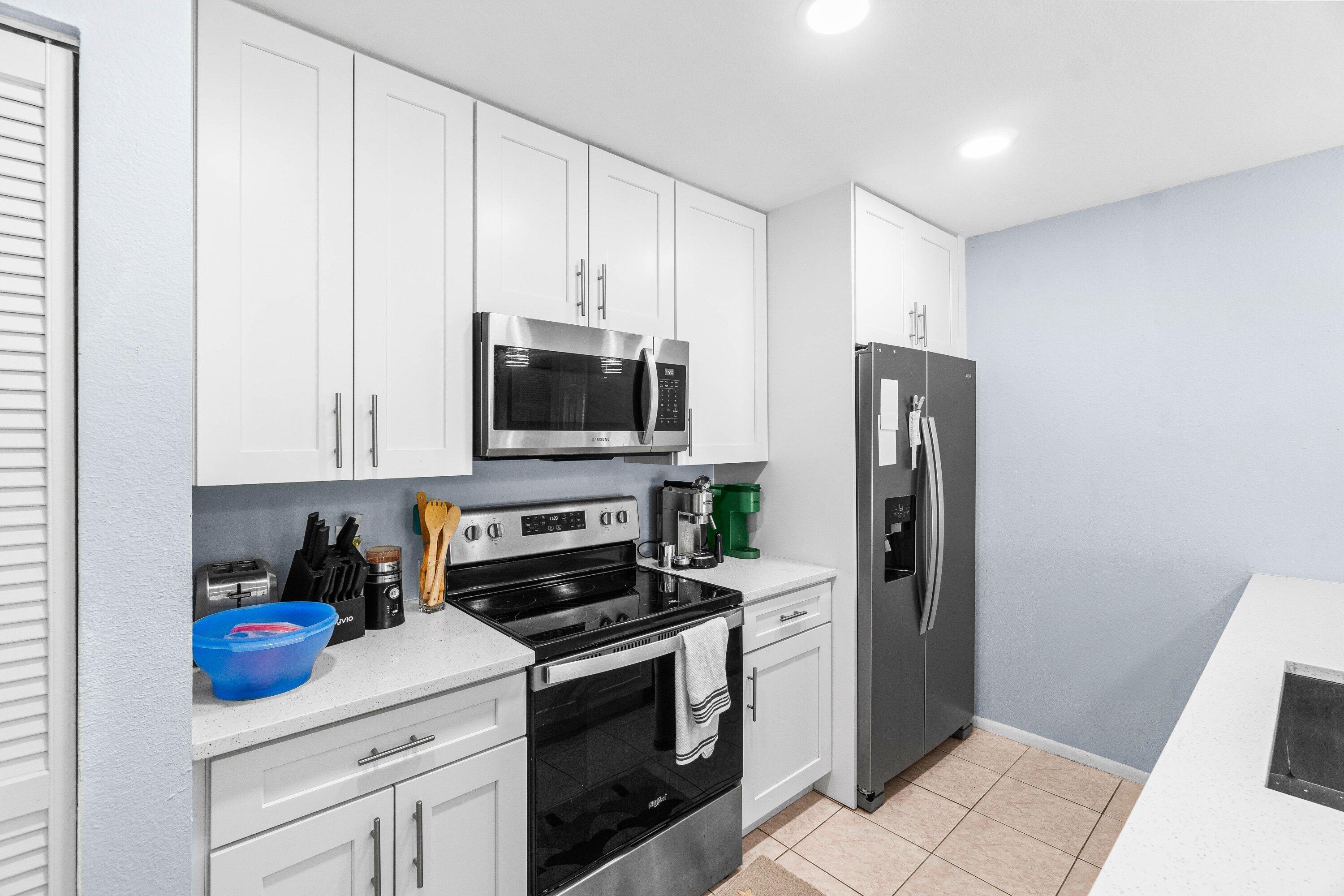 1885 Palm Cove Boulevard 10-207