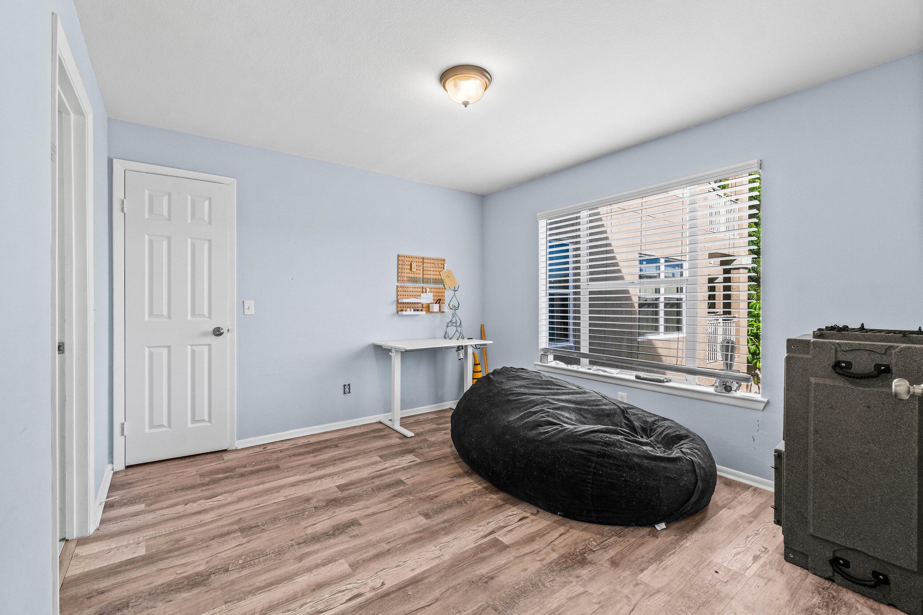 1885 Palm Cove Boulevard 10-207