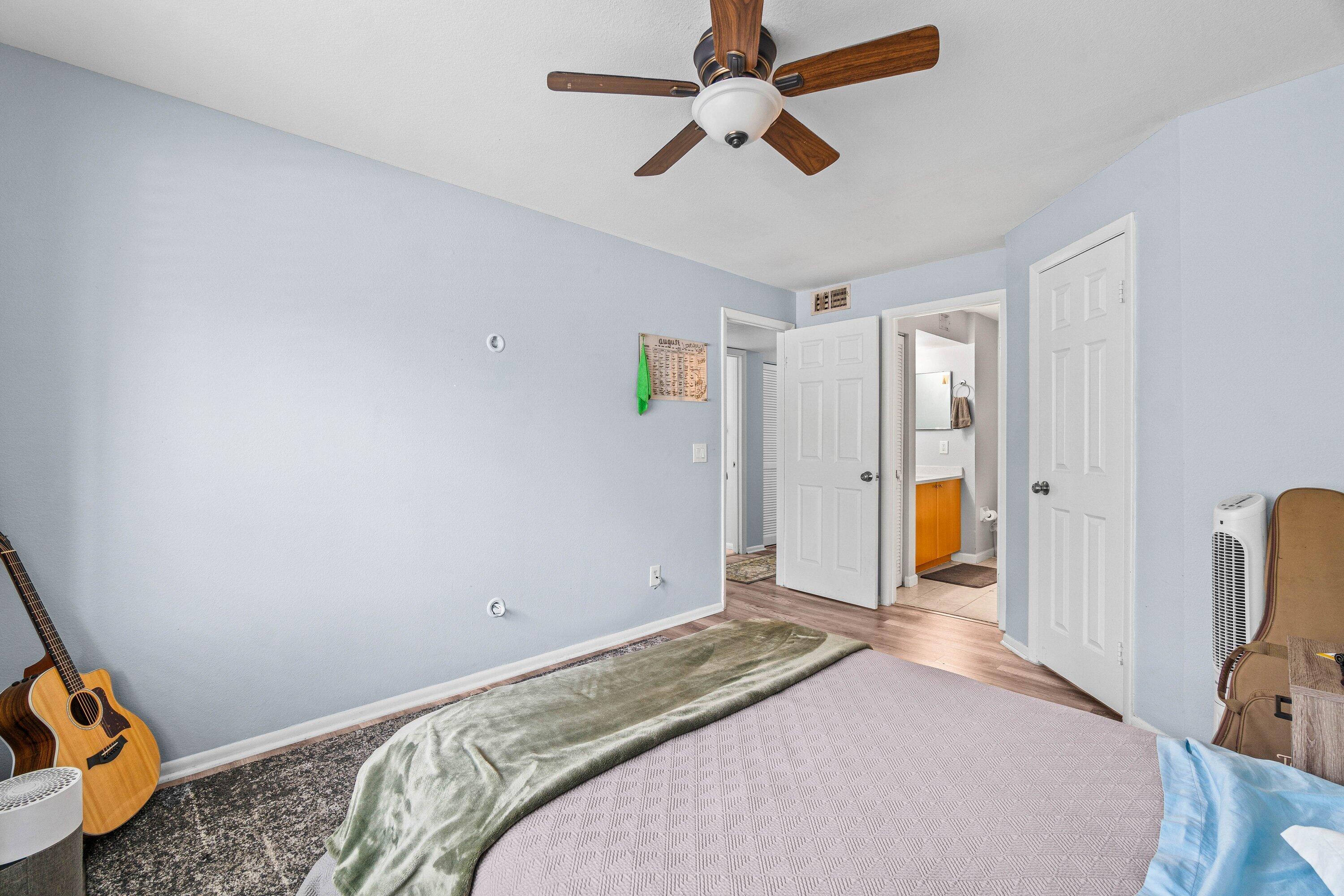 1885 Palm Cove Boulevard 10-207