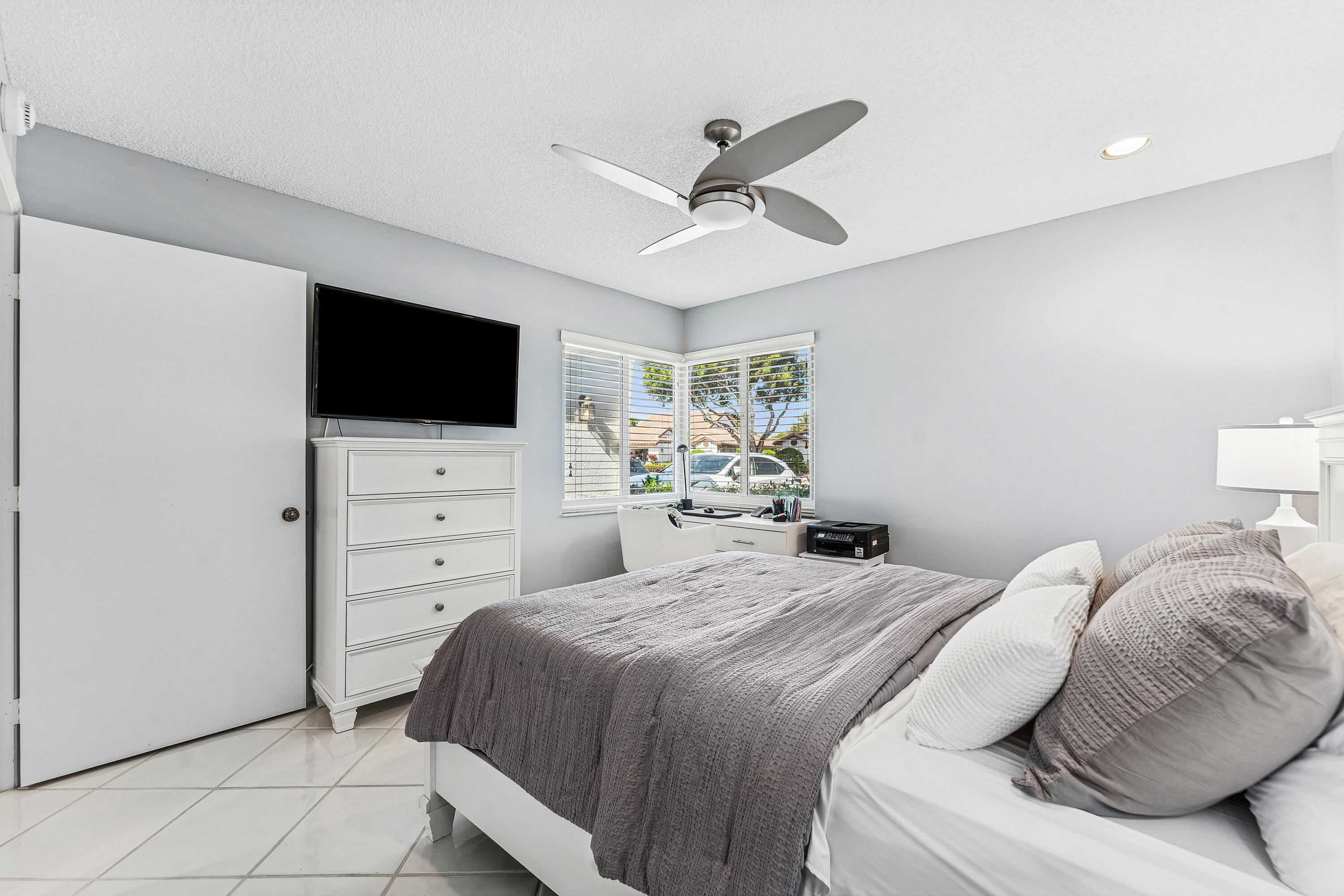 6348 Pointe Pleasant Circle