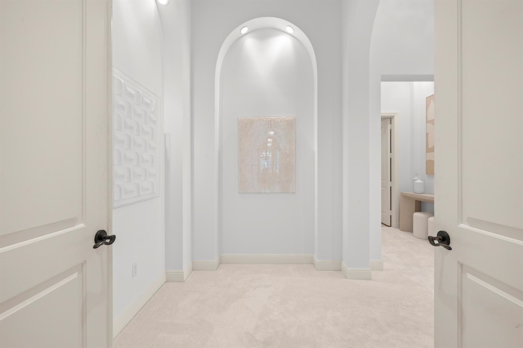 5752 Vintage Oaks Circle