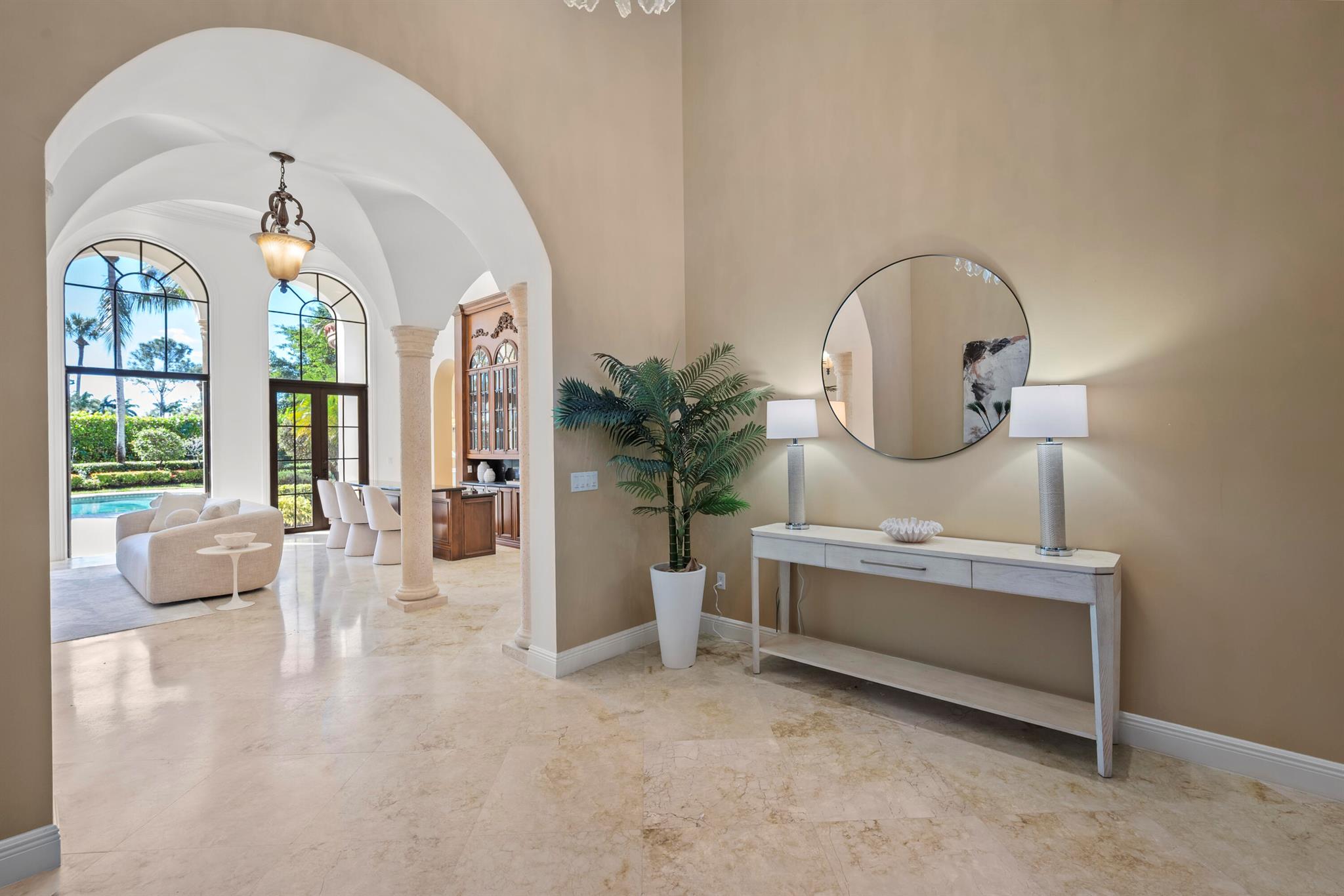 5752 Vintage Oaks Circle