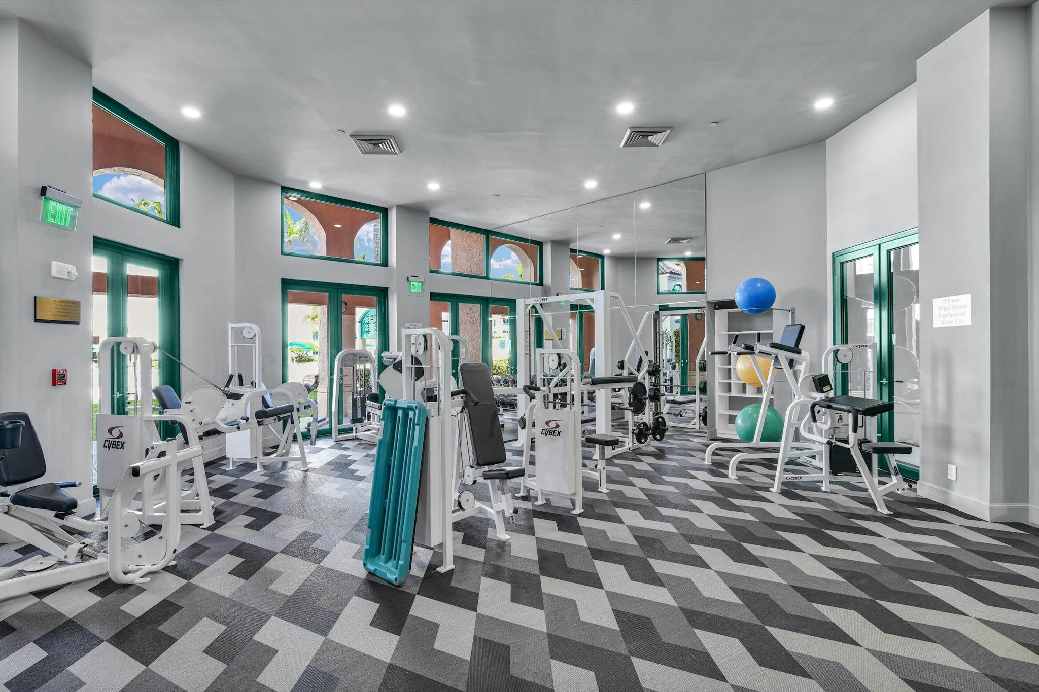 140 SE 5th Avenue Ph50