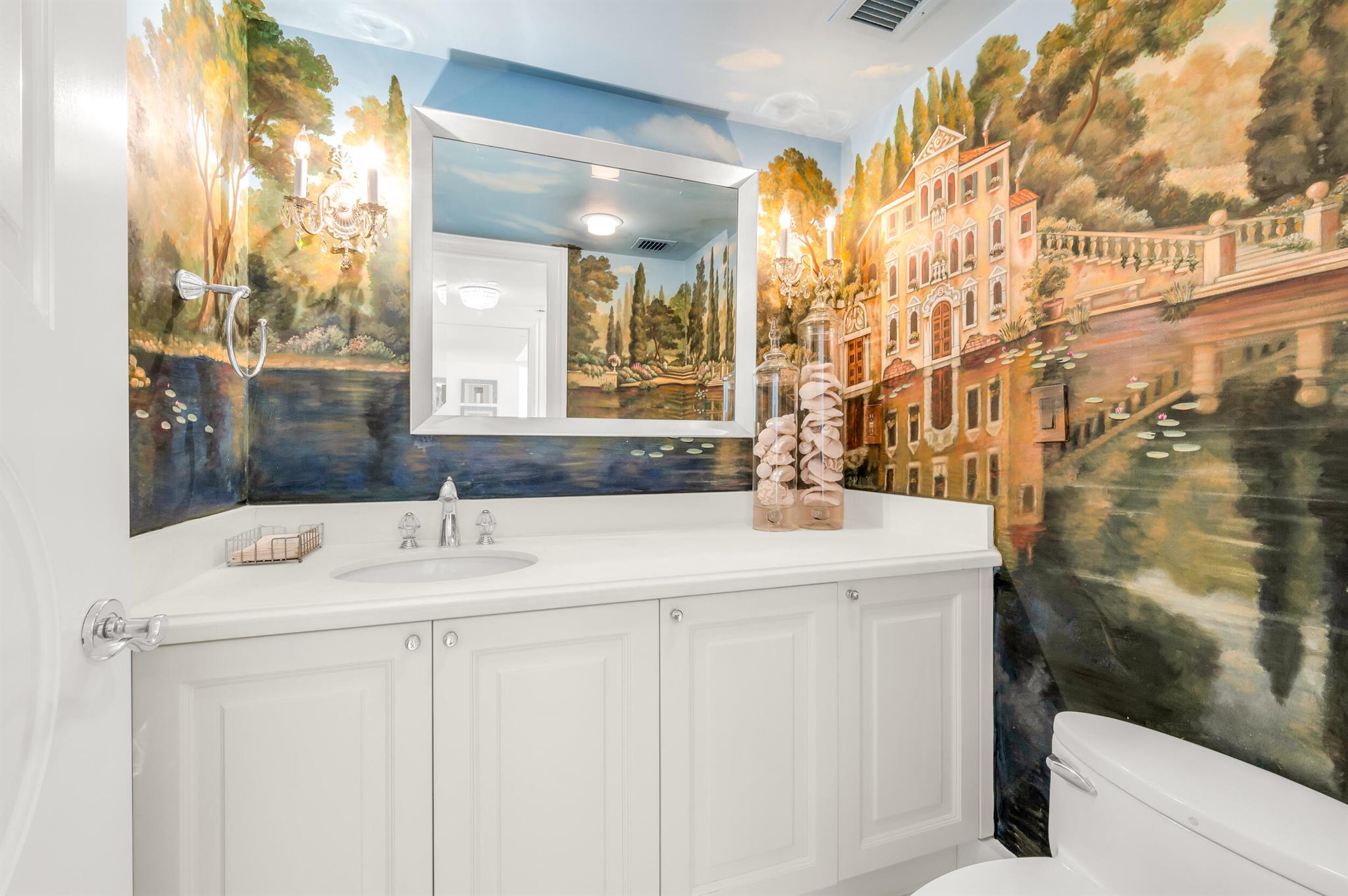 140 SE 5th Avenue Ph50