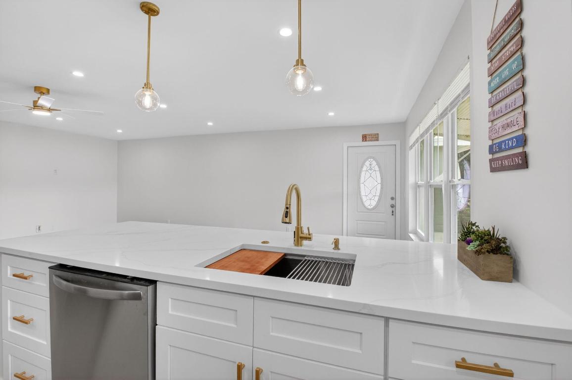 760 High Point Boulevard C