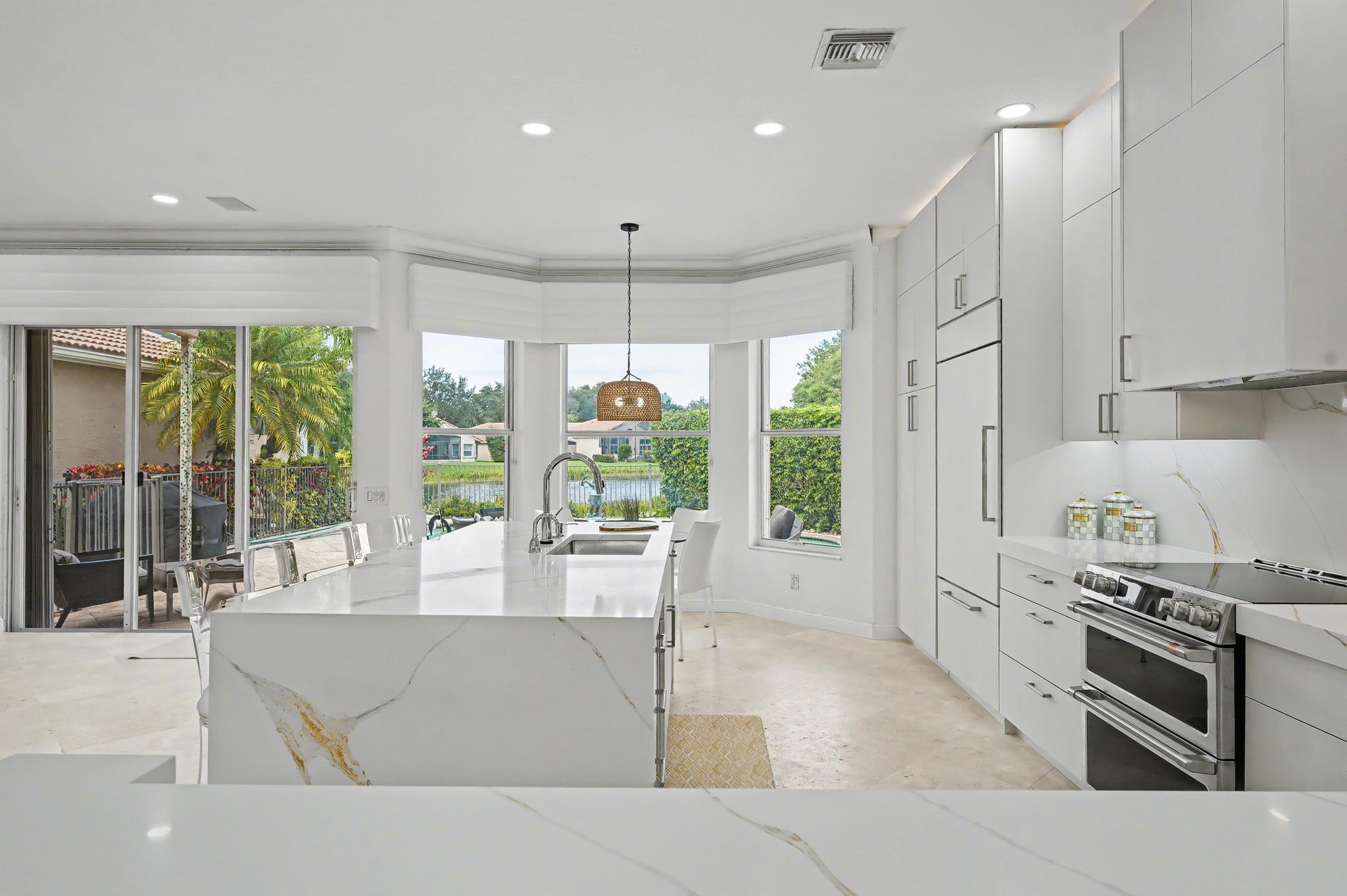 6416 Punta Rosa Drive