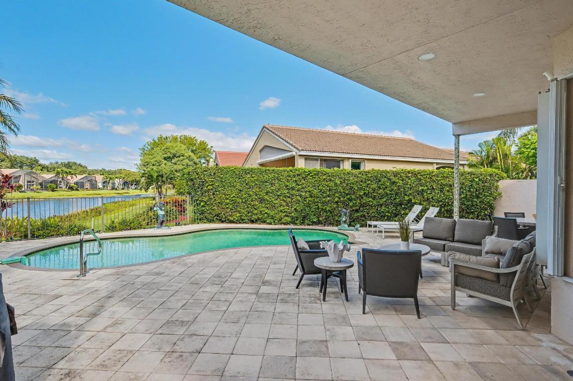 6416 Punta Rosa Drive