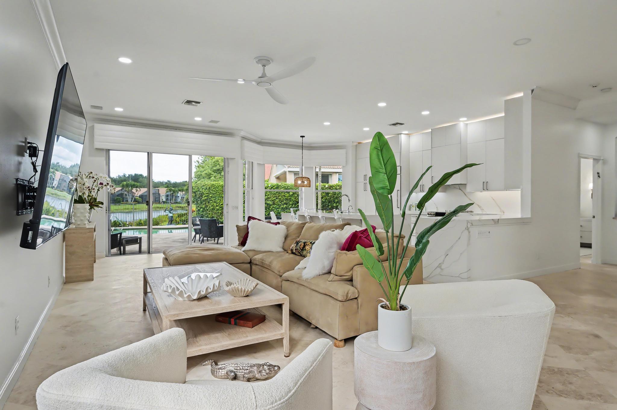 6416 Punta Rosa Drive