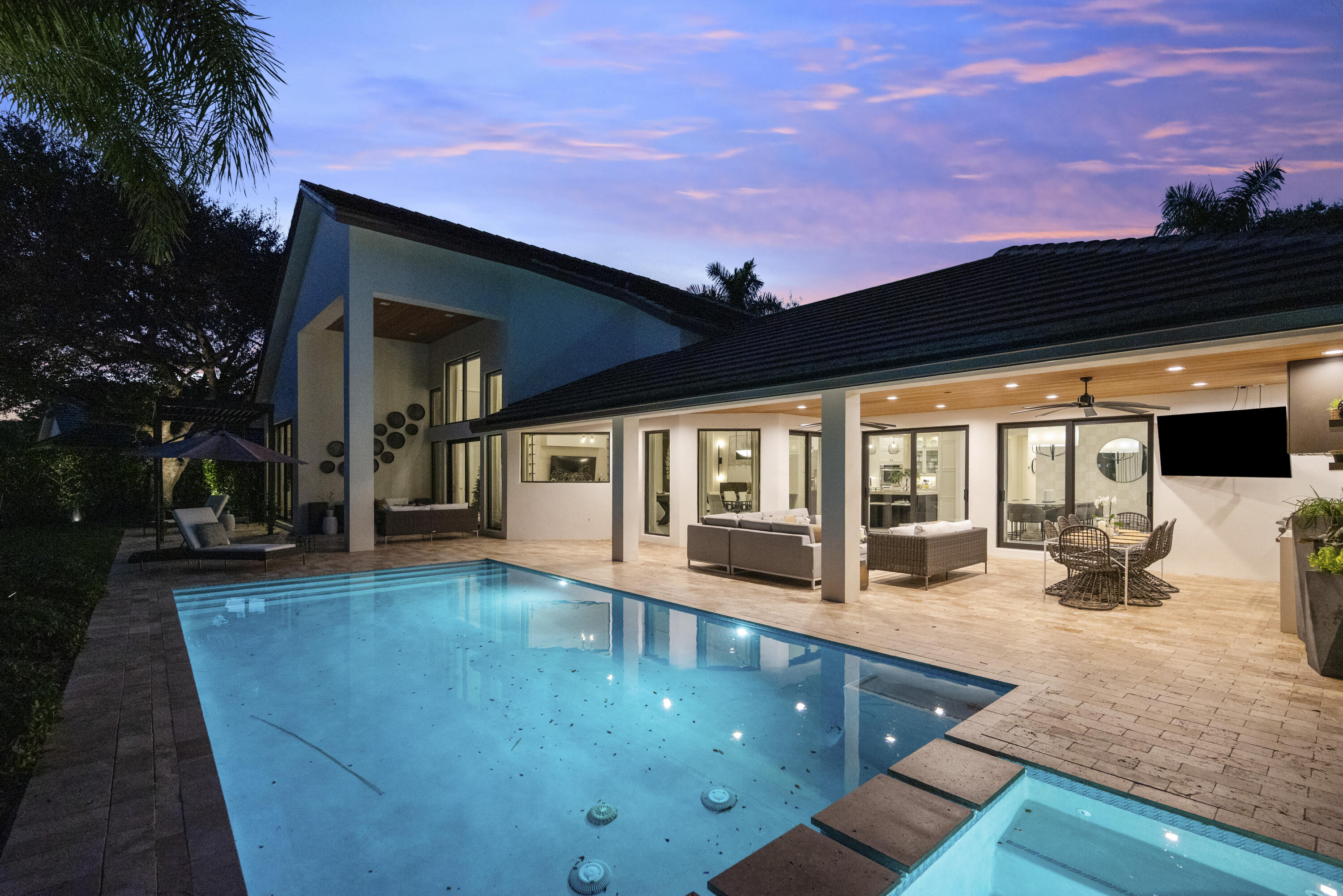 2350 NW 43rd Street