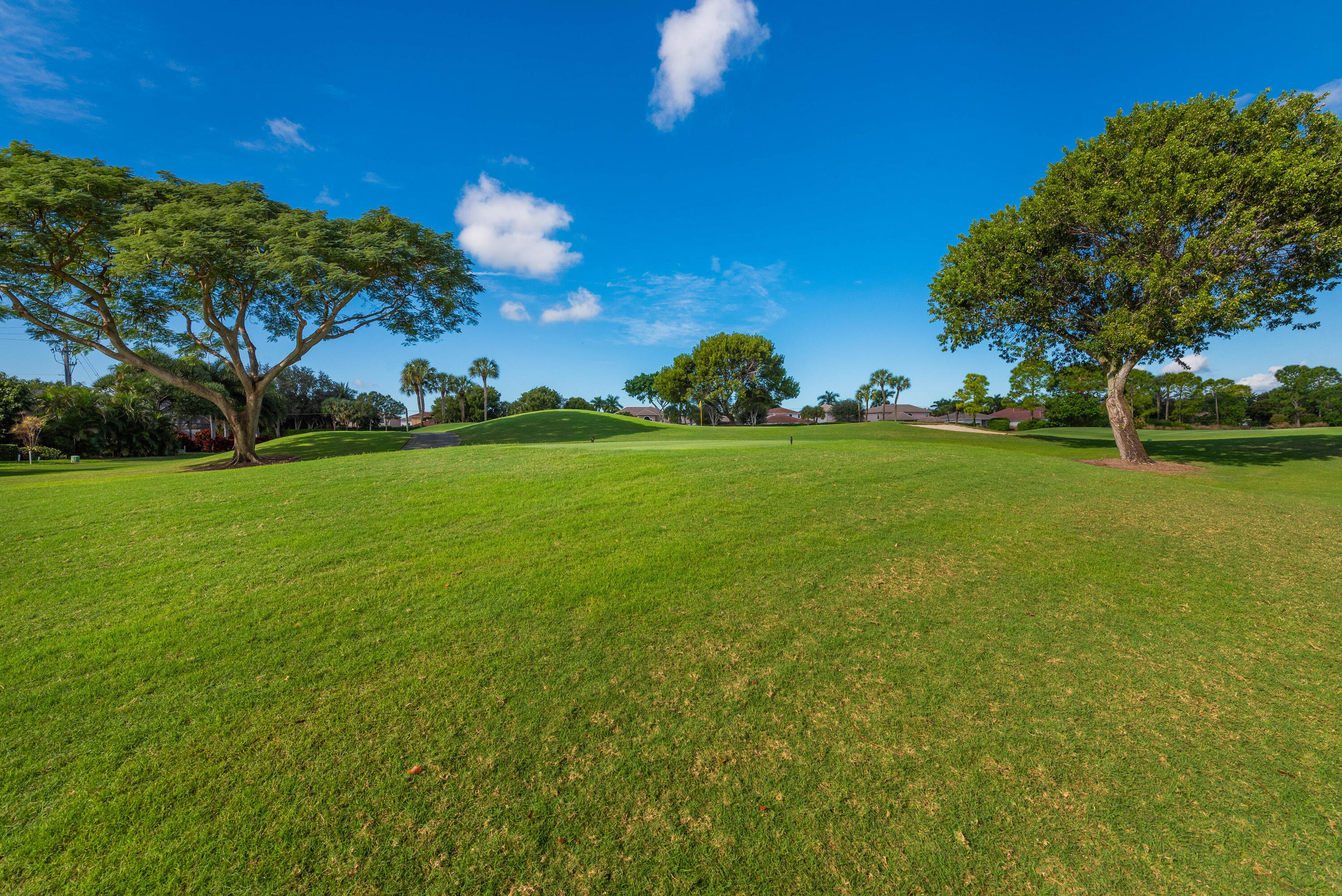 15822 Loch Maree Lane 3203