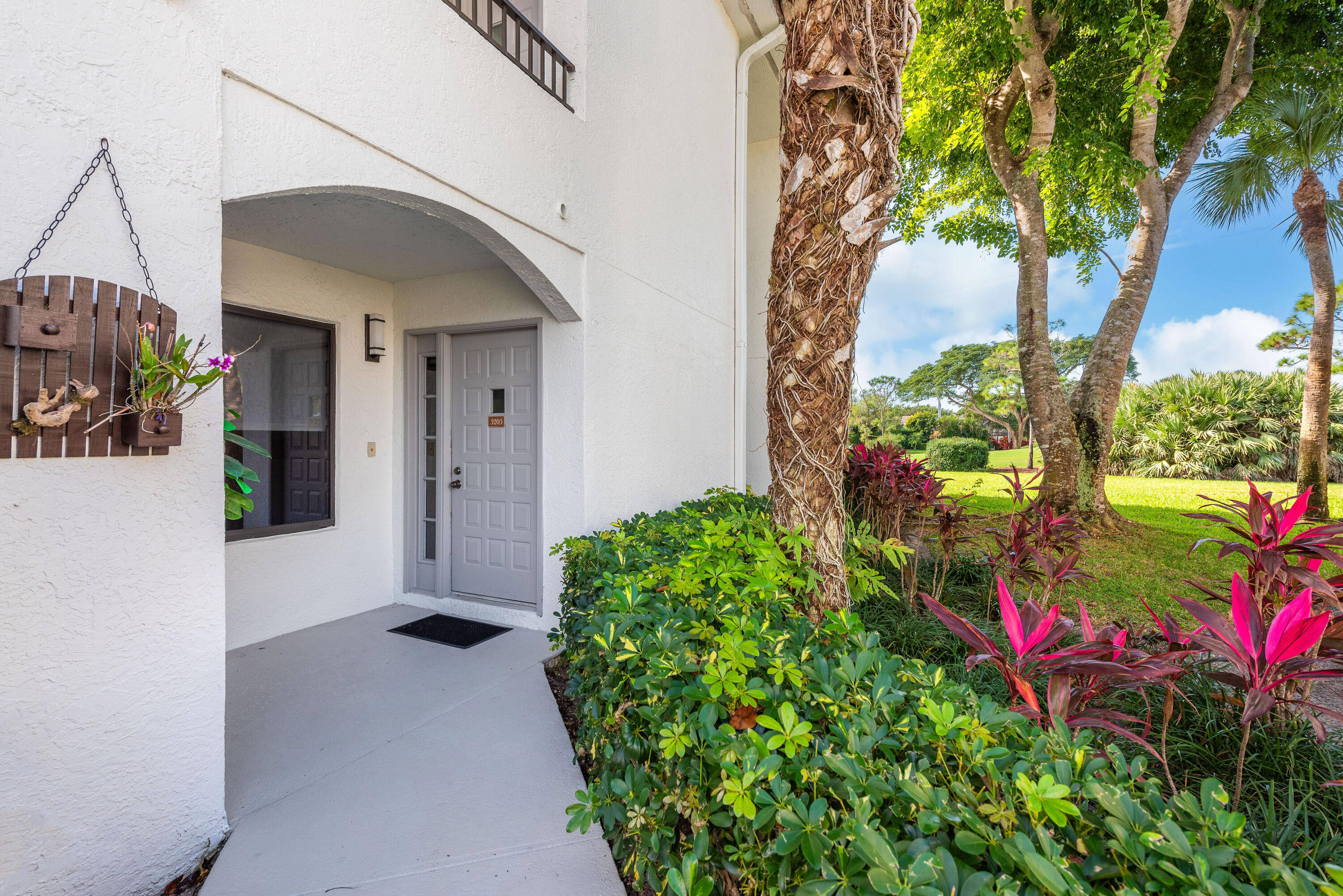 15822 Loch Maree Lane 3203