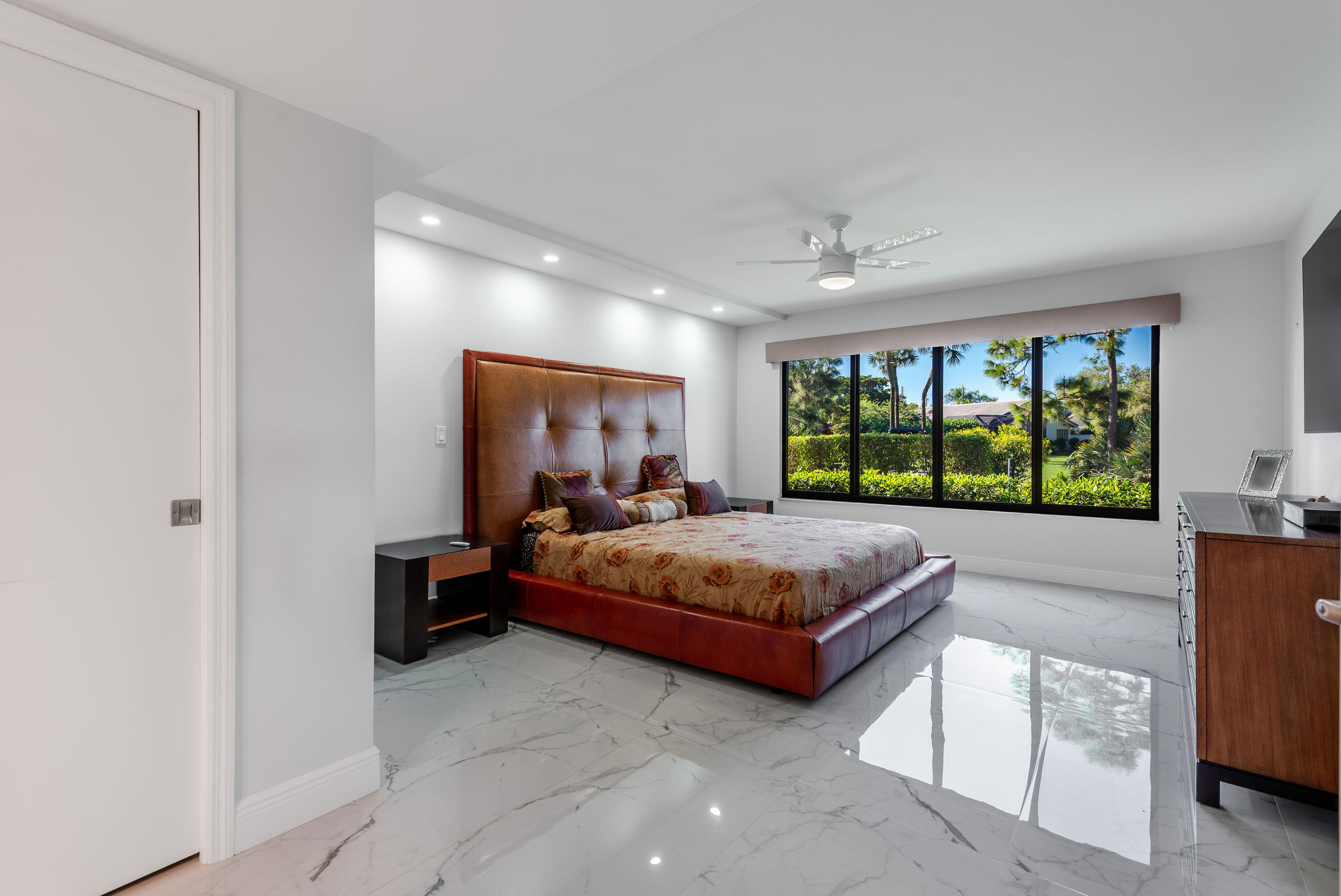15822 Loch Maree Lane 3203