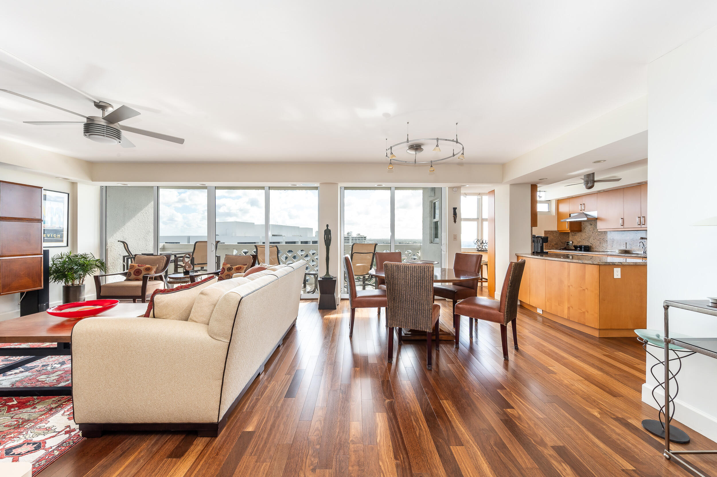 1200 S Ocean Boulevard Ph-G