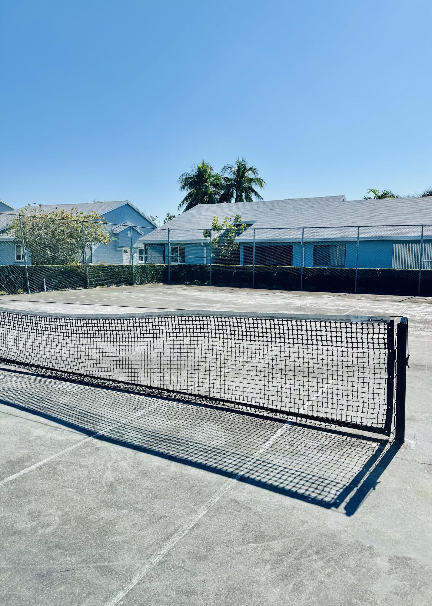 3795 Island Club Circle E 10
