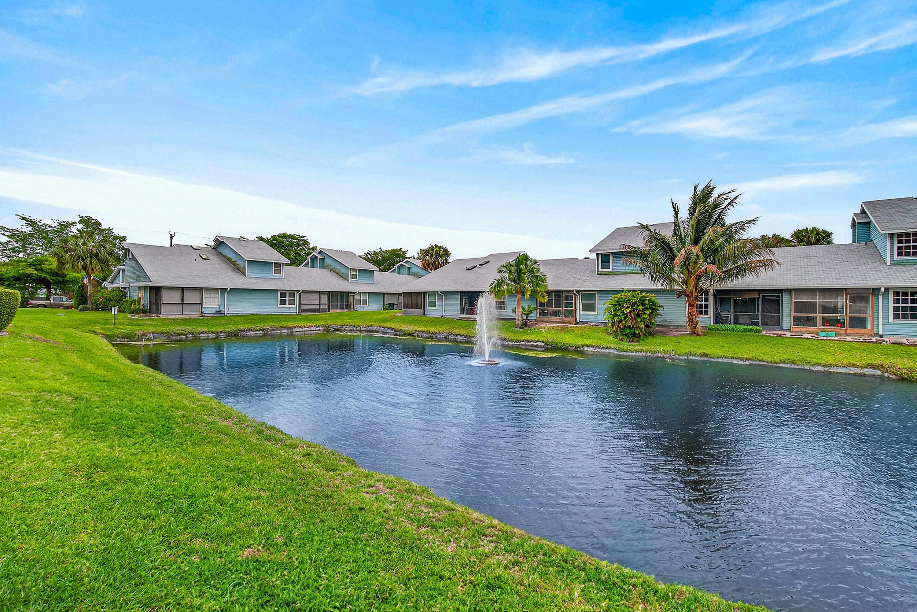 3795 Island Club Circle E 10