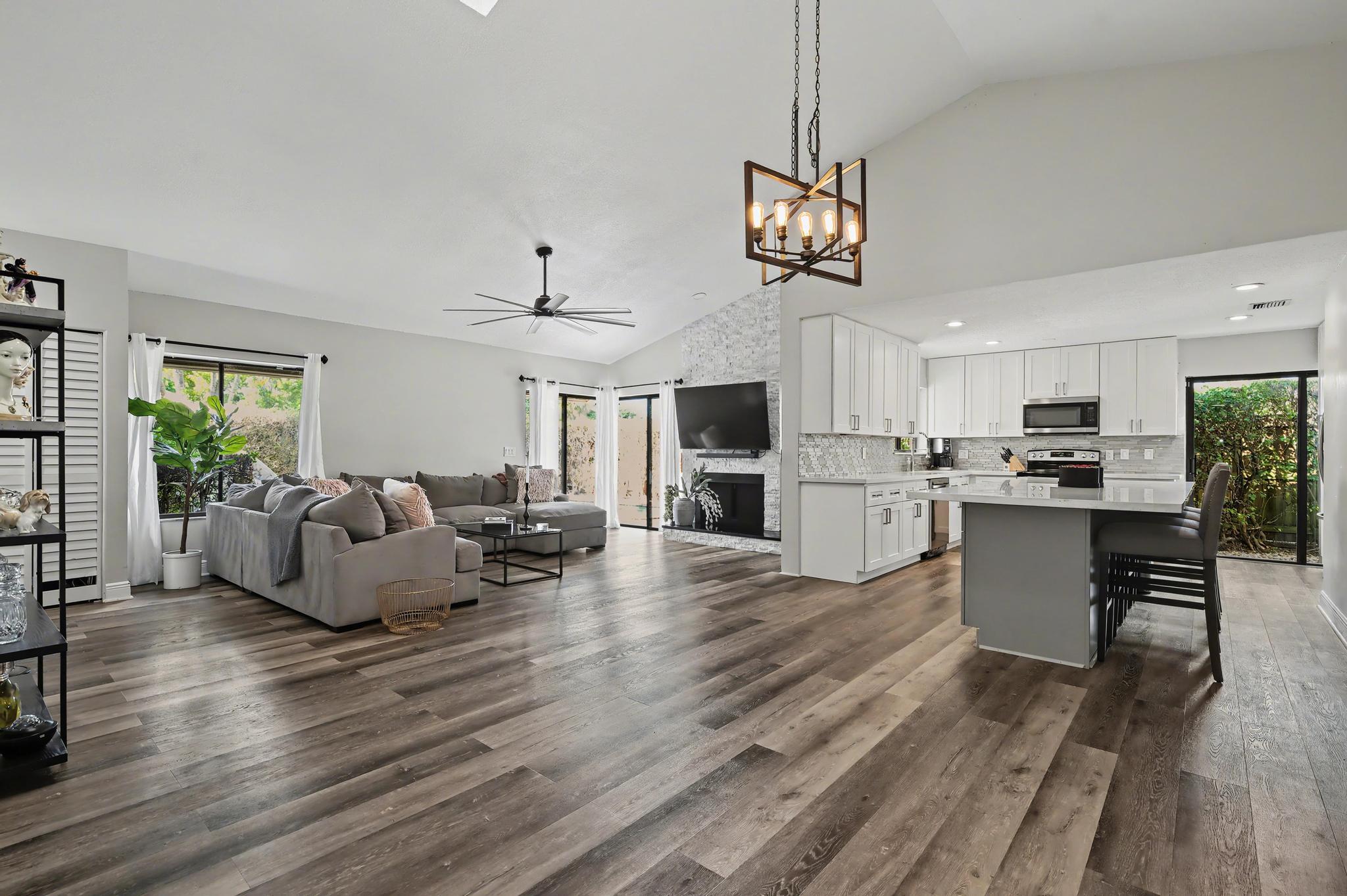 7855 Stanway Place W