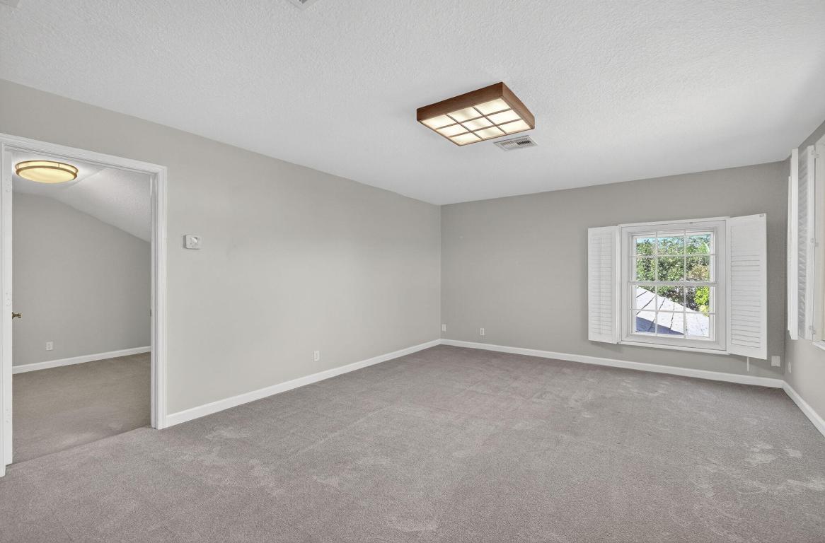 7405 Brunswick Circle