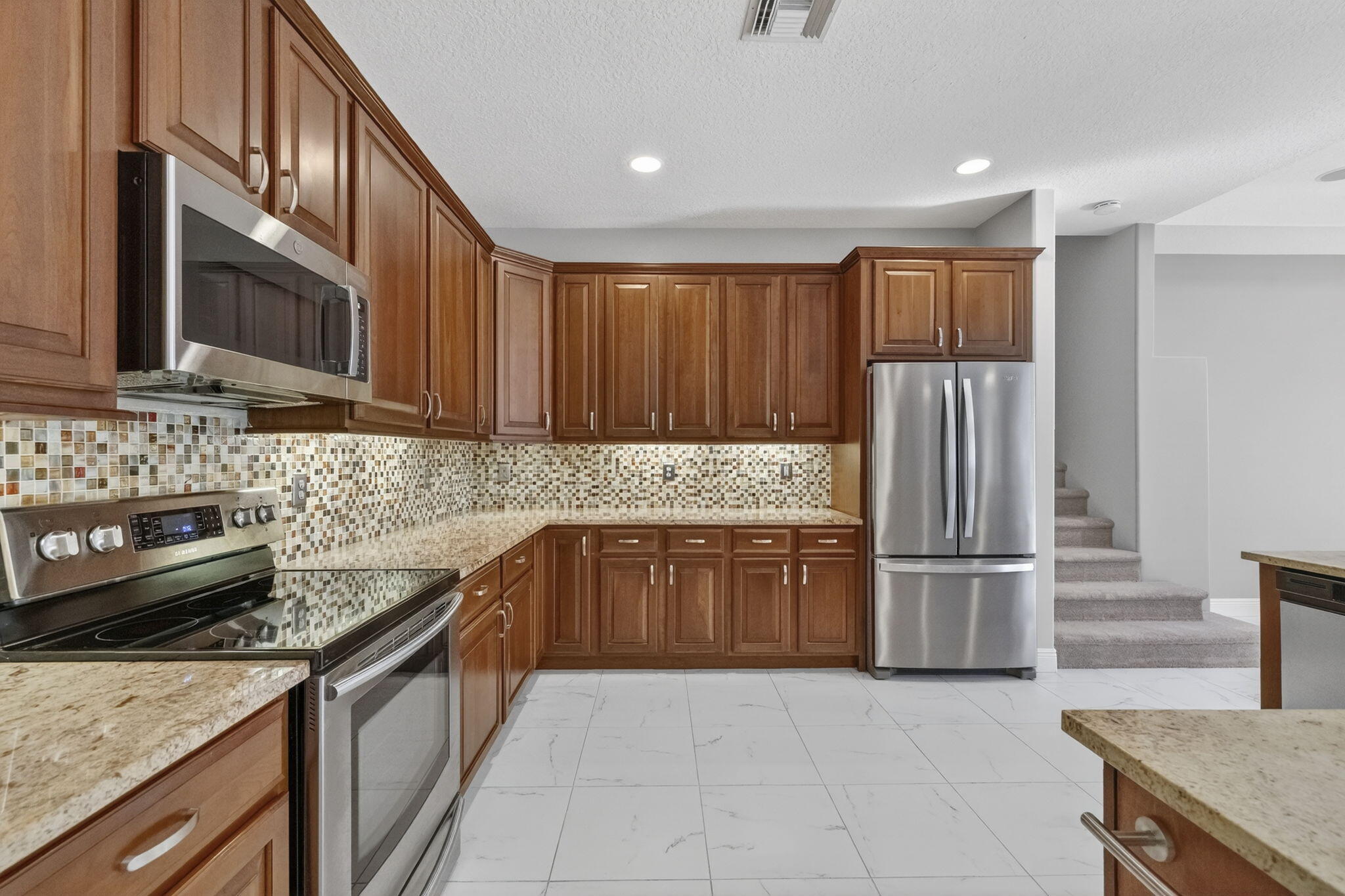 7405 Brunswick Circle
