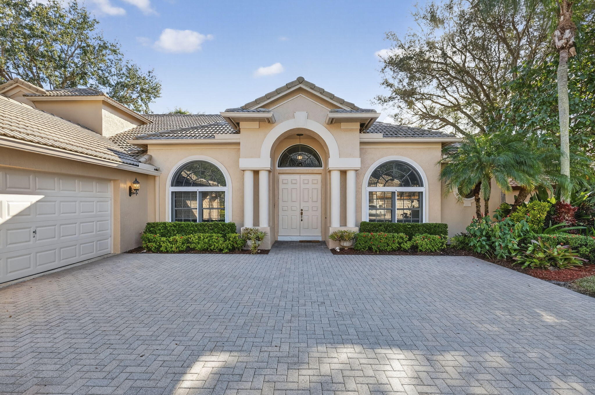 7405 Brunswick Circle