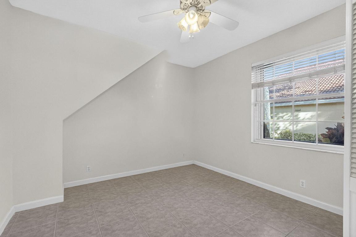 7405 Brunswick Circle