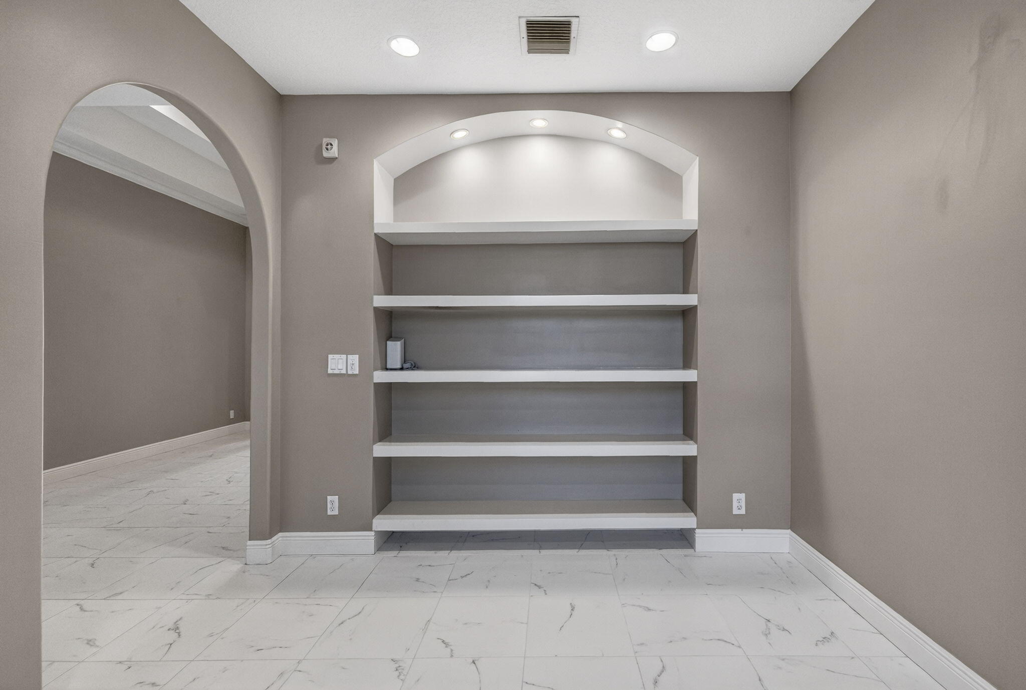 7405 Brunswick Circle