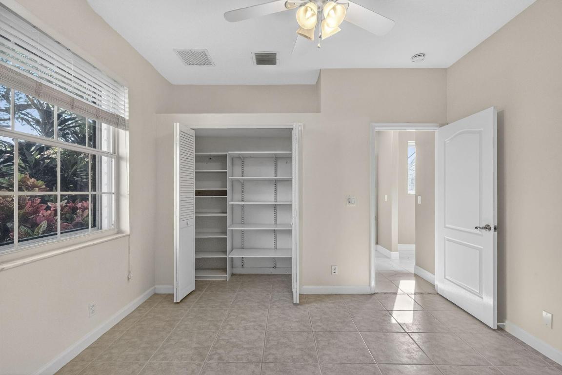 7405 Brunswick Circle