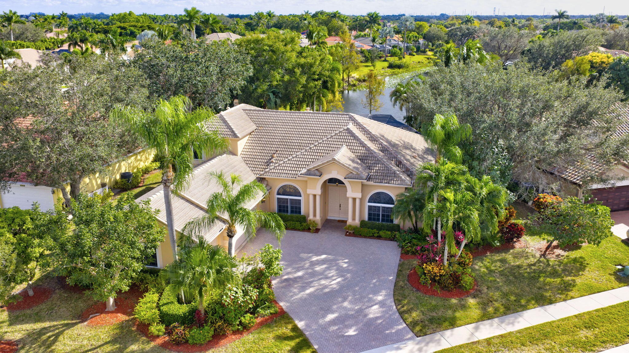 7405 Brunswick Circle