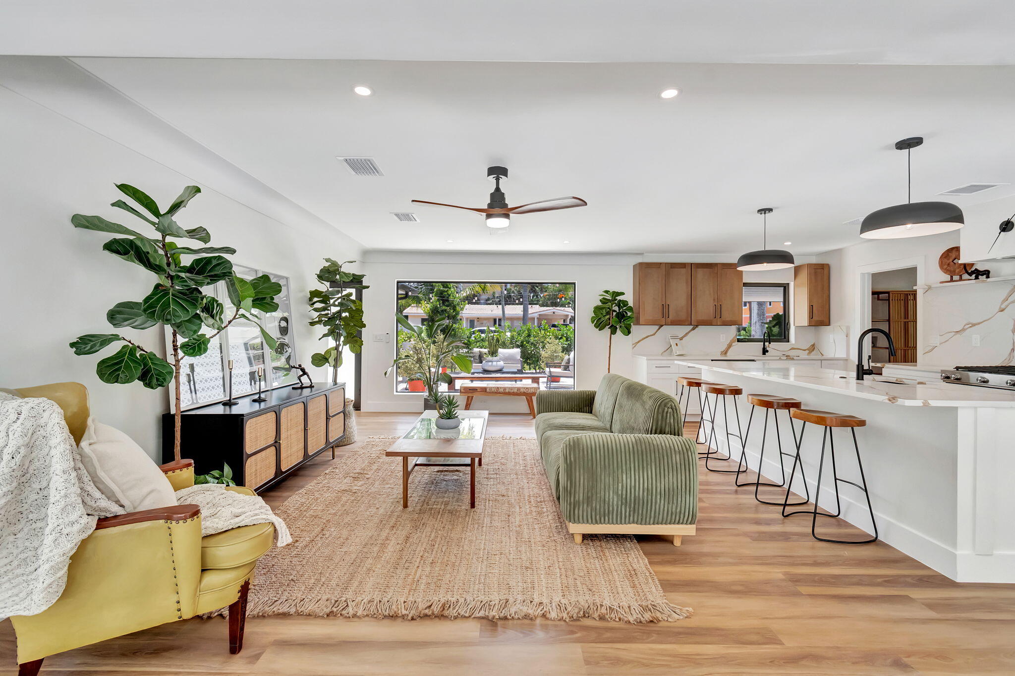 625 Las Palmas Park