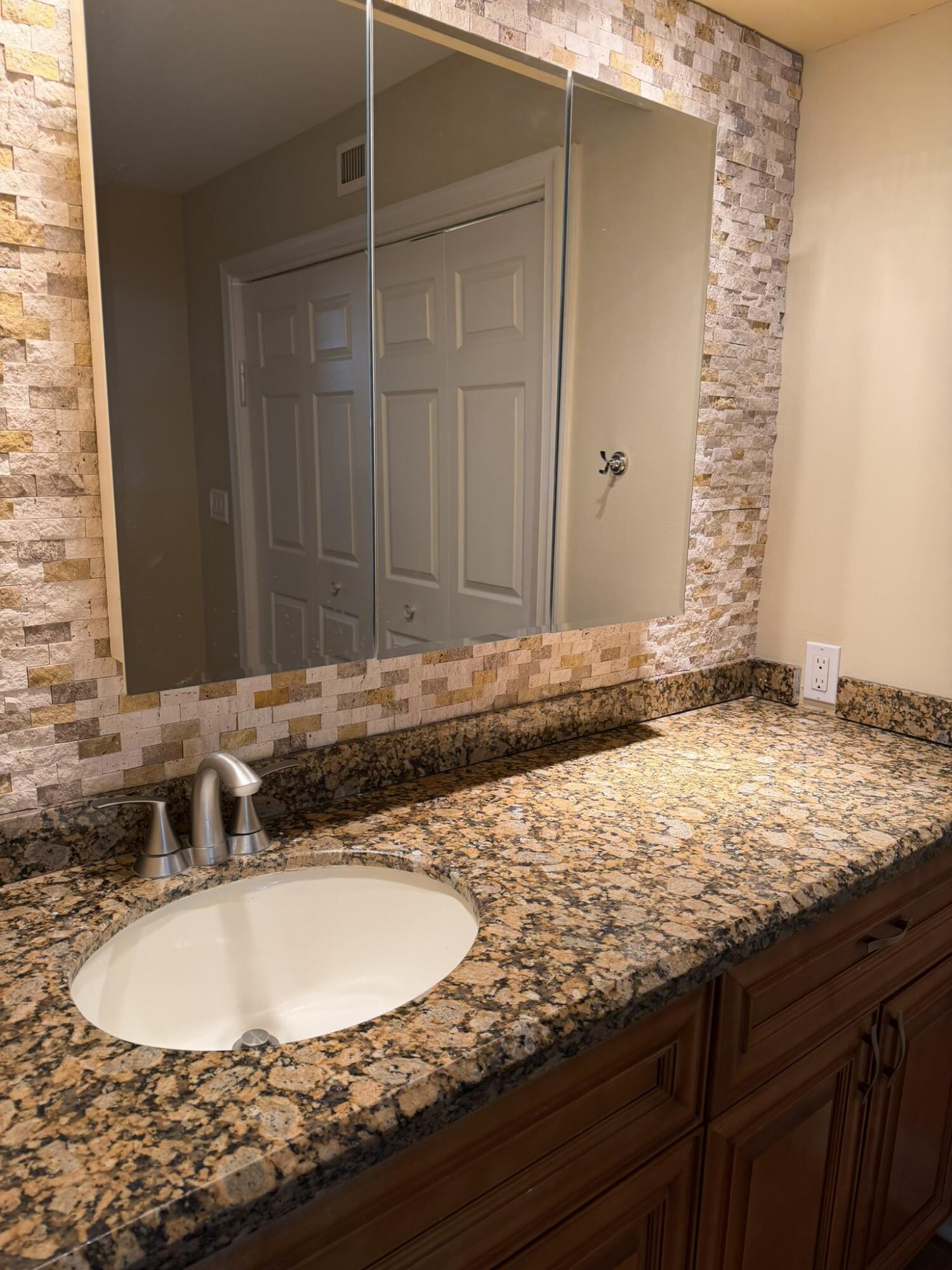 11268 Aspen Glen Drive 103
