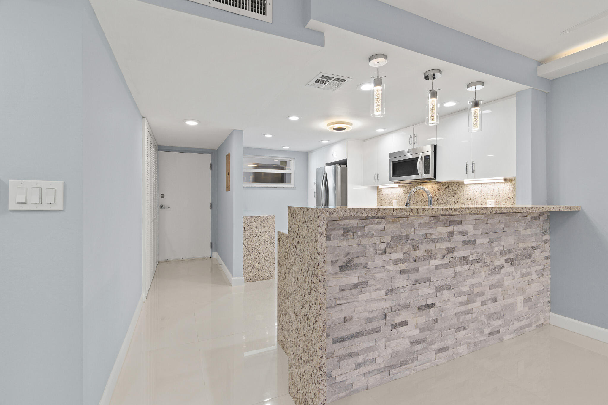 3580 S Ocean Boulevard 8b