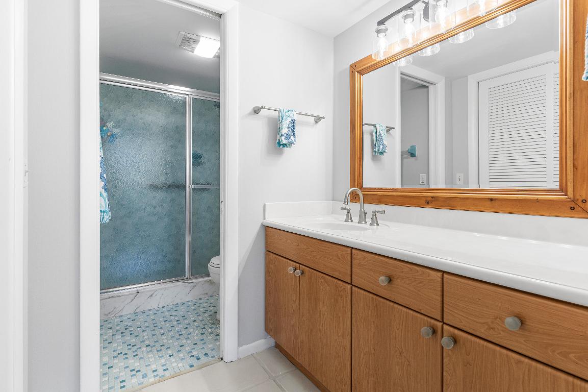 2525 Florida Boulevard 133