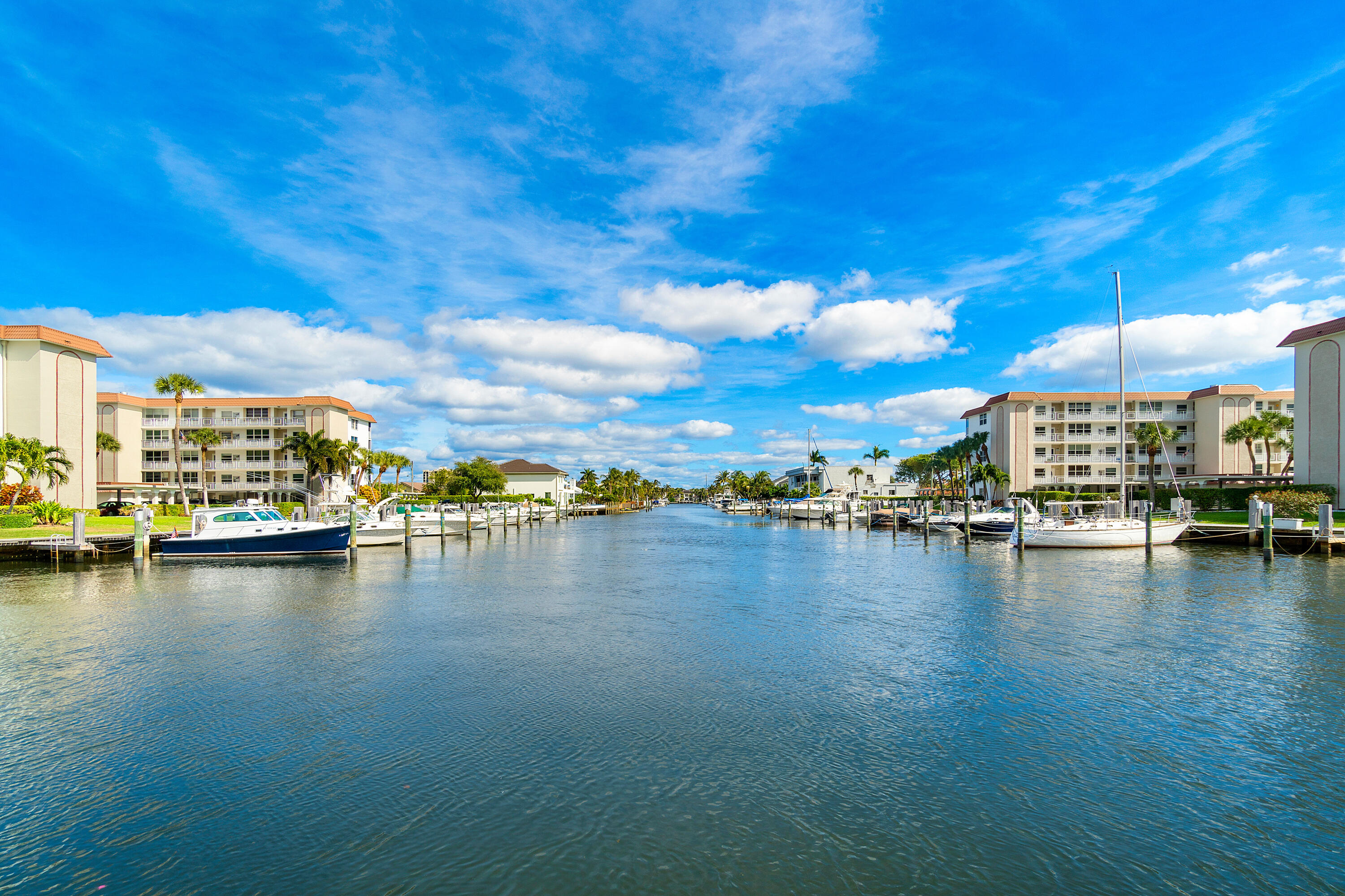 2525 Florida Boulevard 133