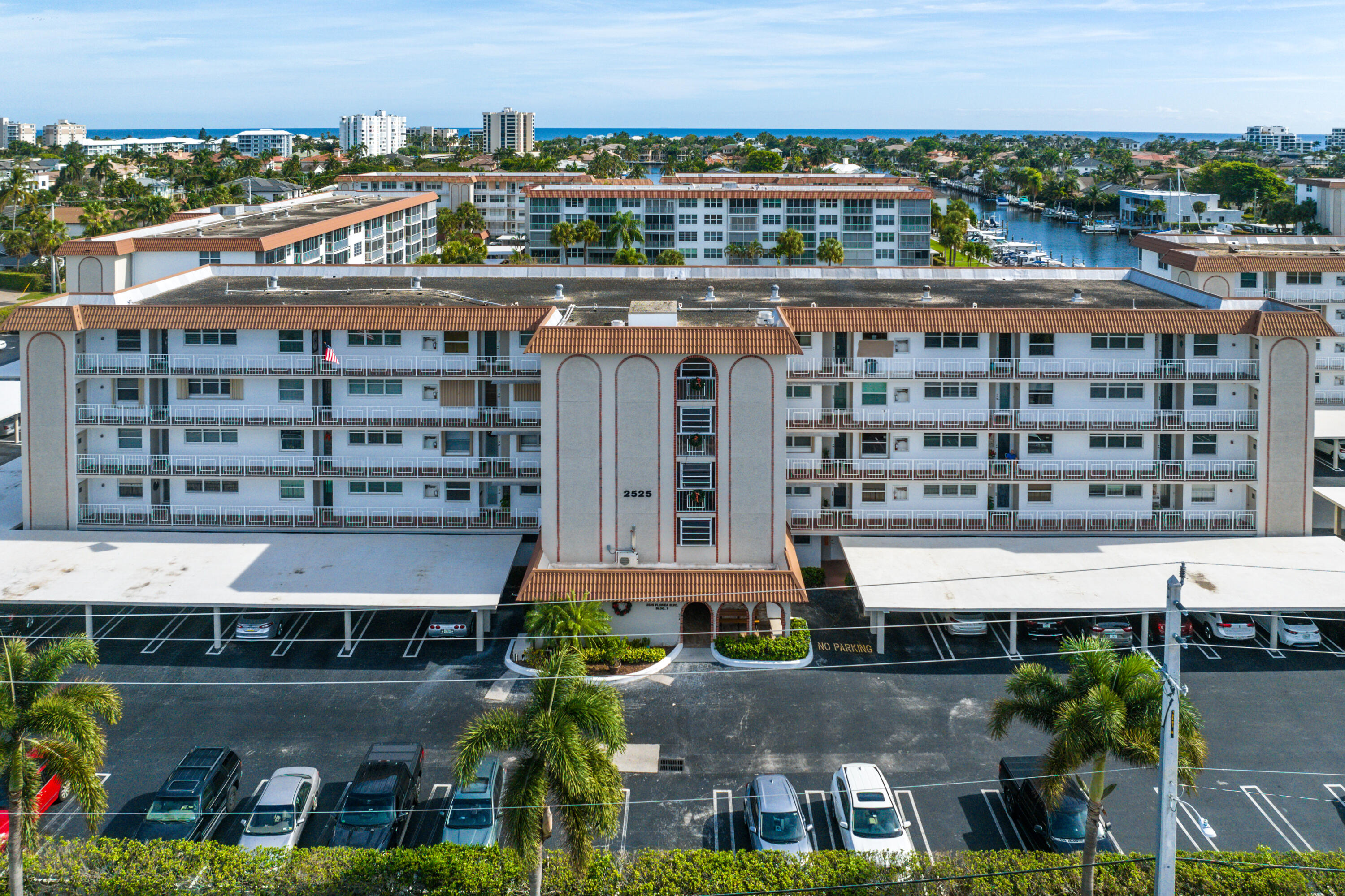2525 Florida Boulevard 133
