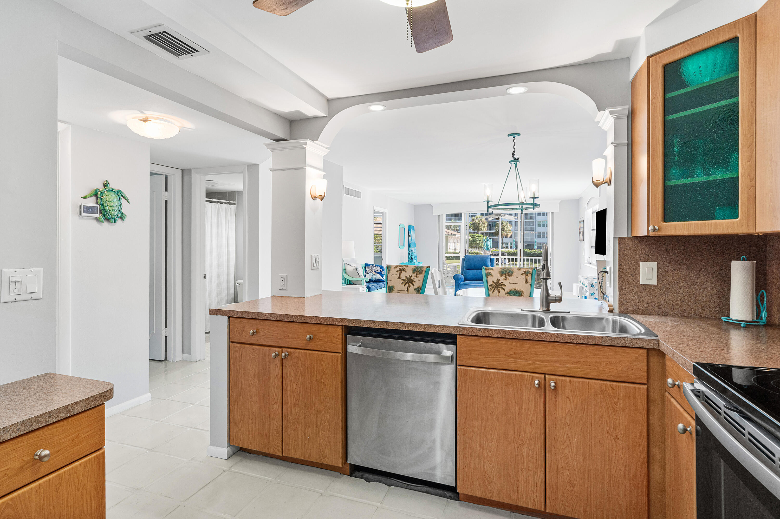 2525 Florida Boulevard 133