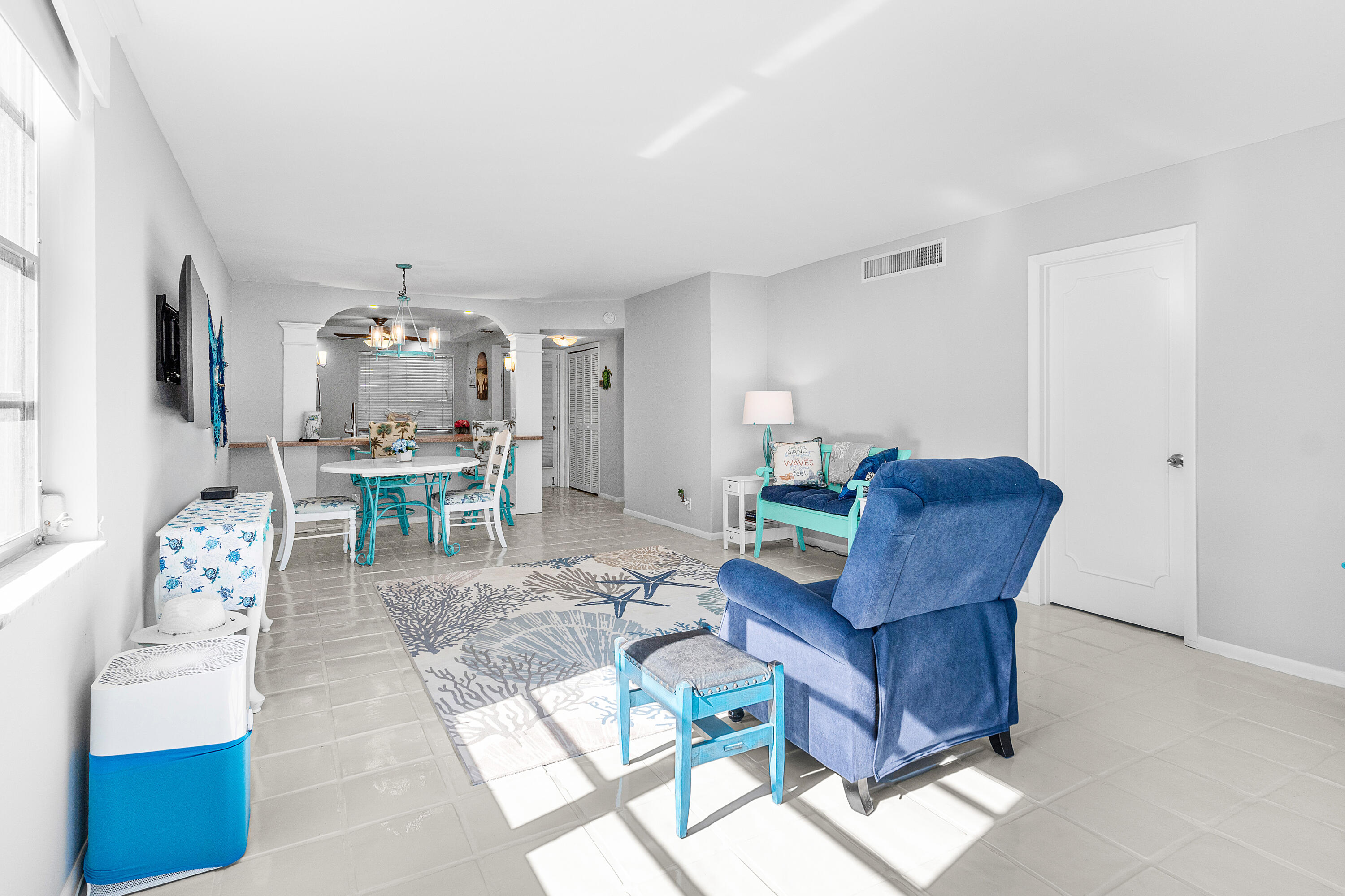 2525 Florida Boulevard 133