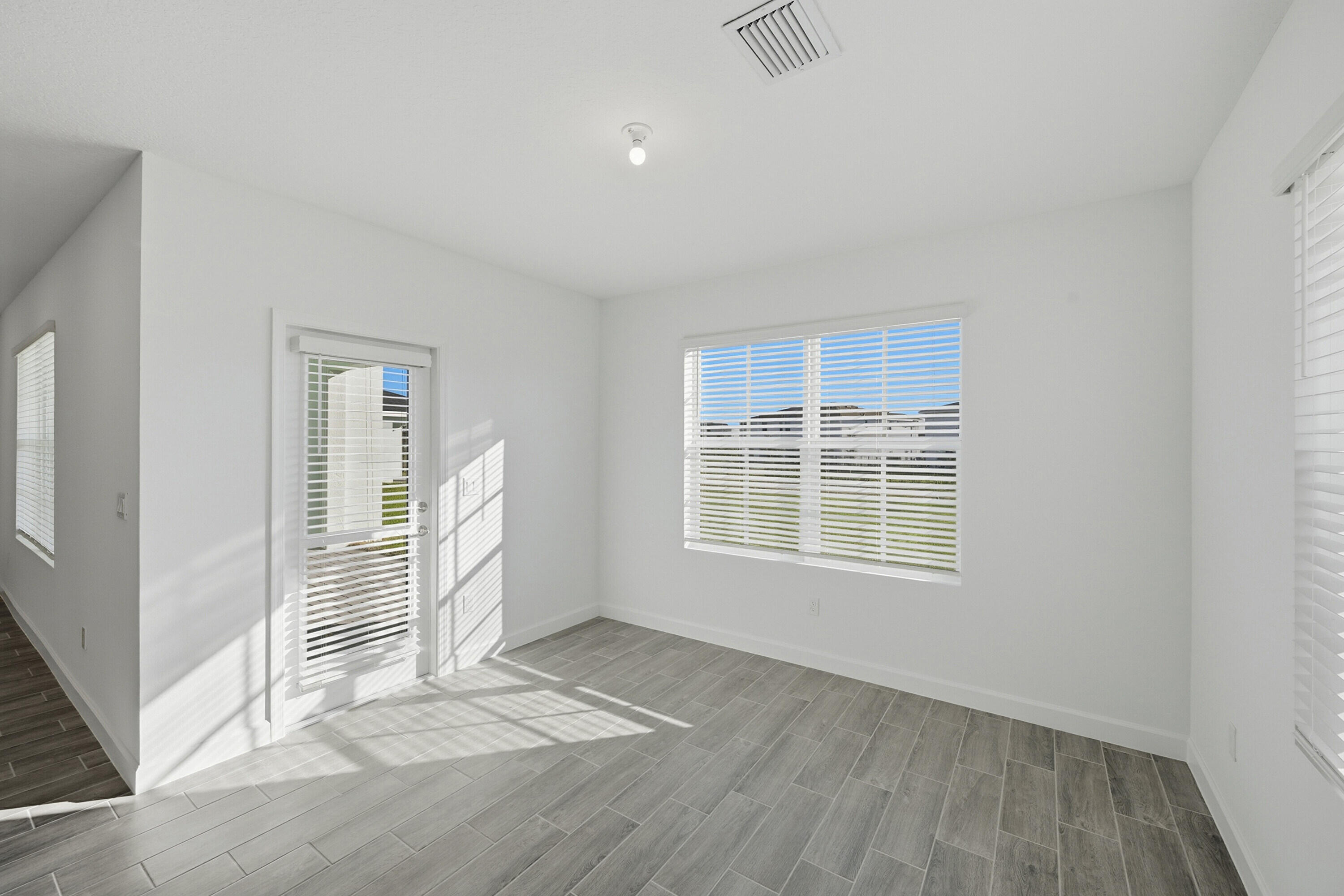 19568 Whispering Creek Road