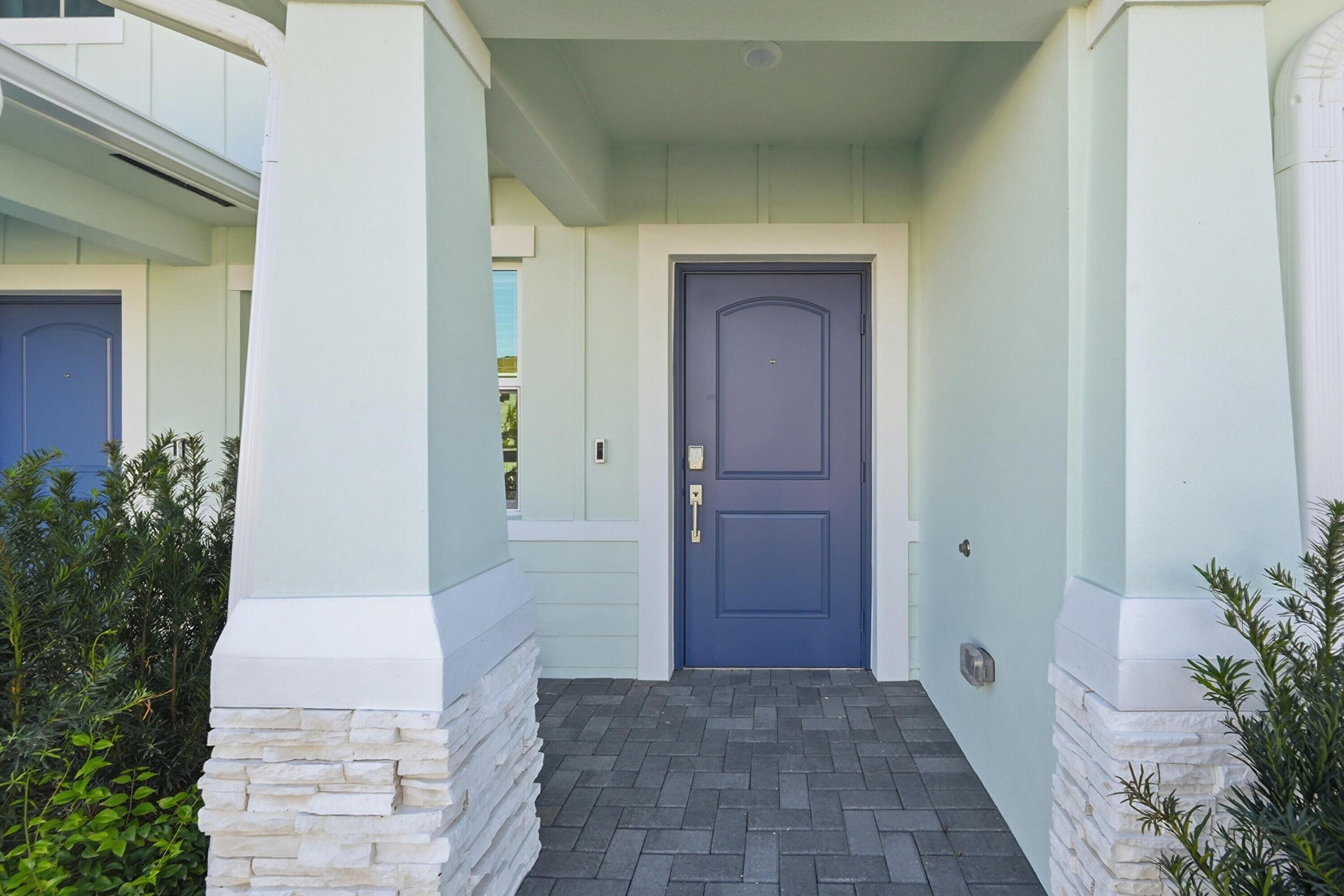 19568 Whispering Creek Road