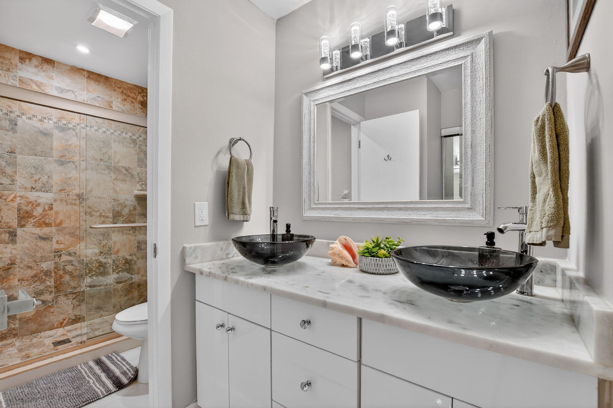 8479 Boca Glades Boulevard E