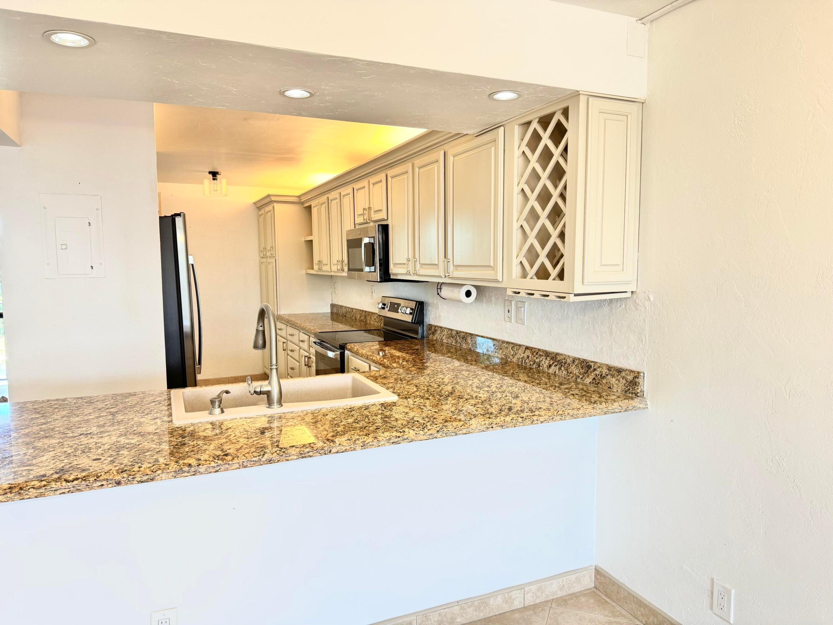 13 Royal Palm Way 302, Boca Raton Unit: 302