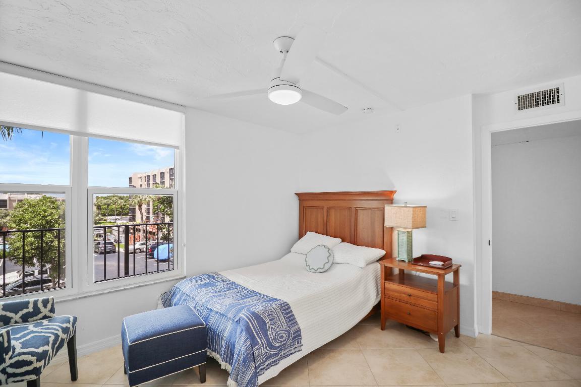 13 Royal Palm Way 302, Boca Raton Unit: 302