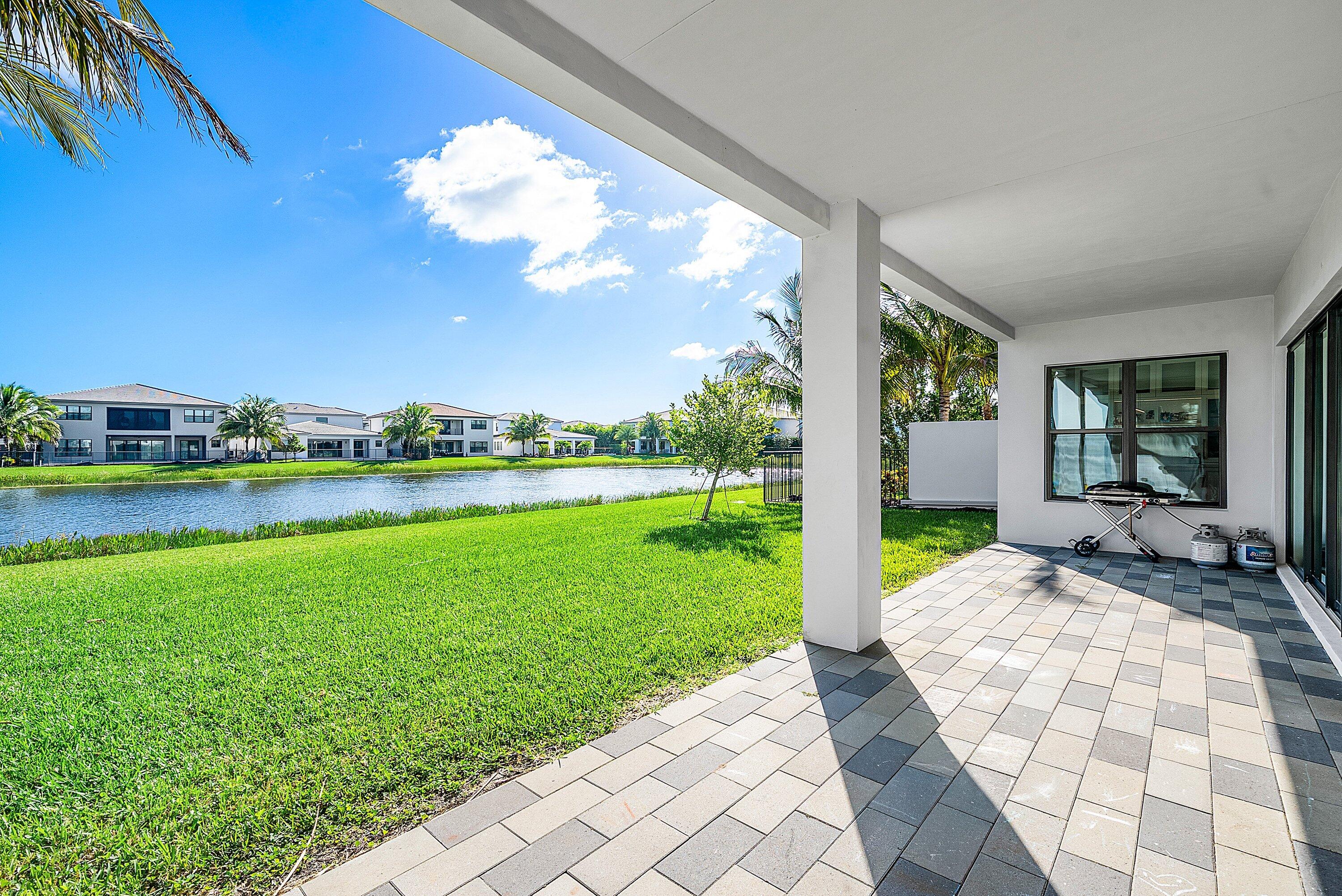 17100 Rainbow Falls Trail, Boca Raton