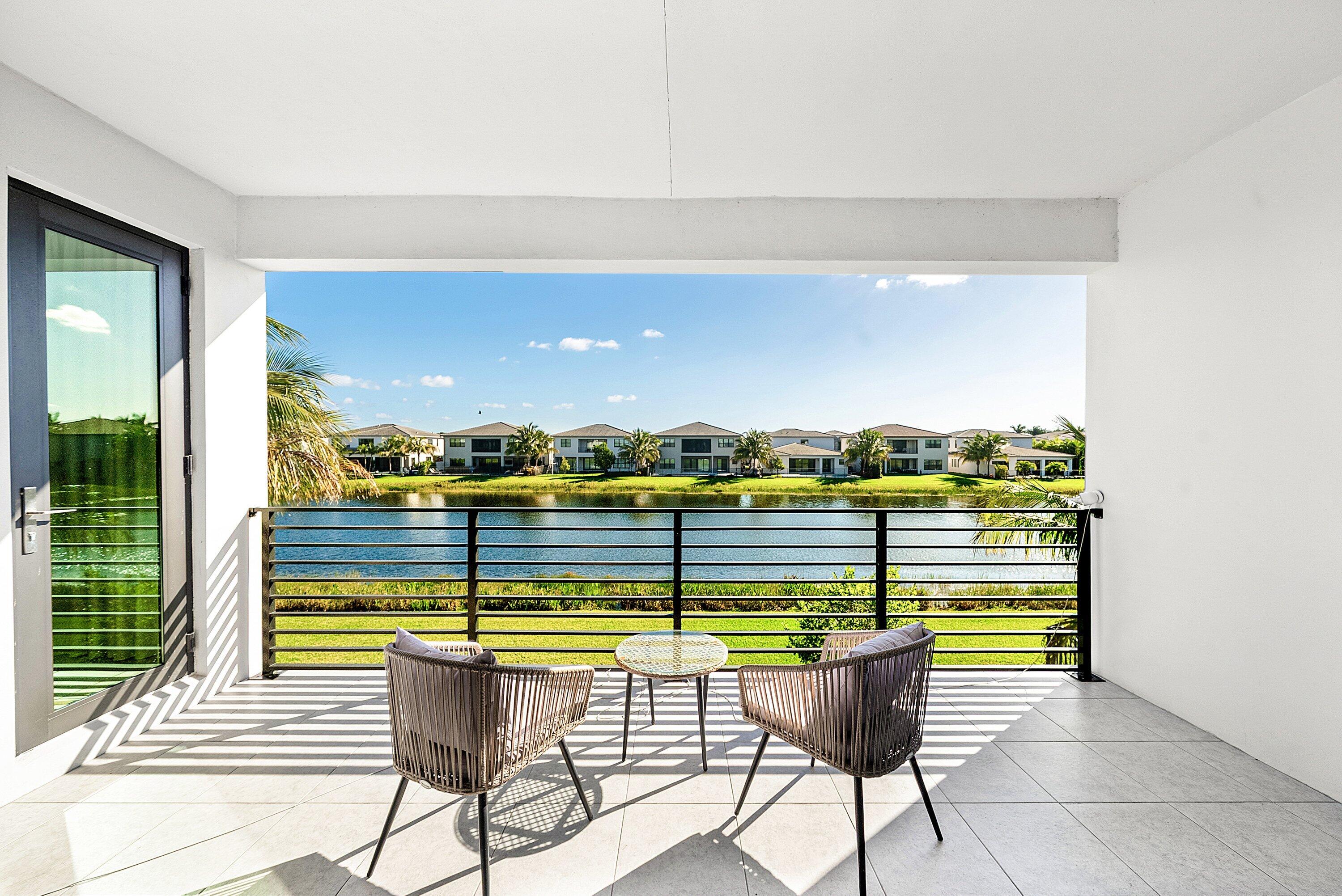 17100 Rainbow Falls Trail, Boca Raton