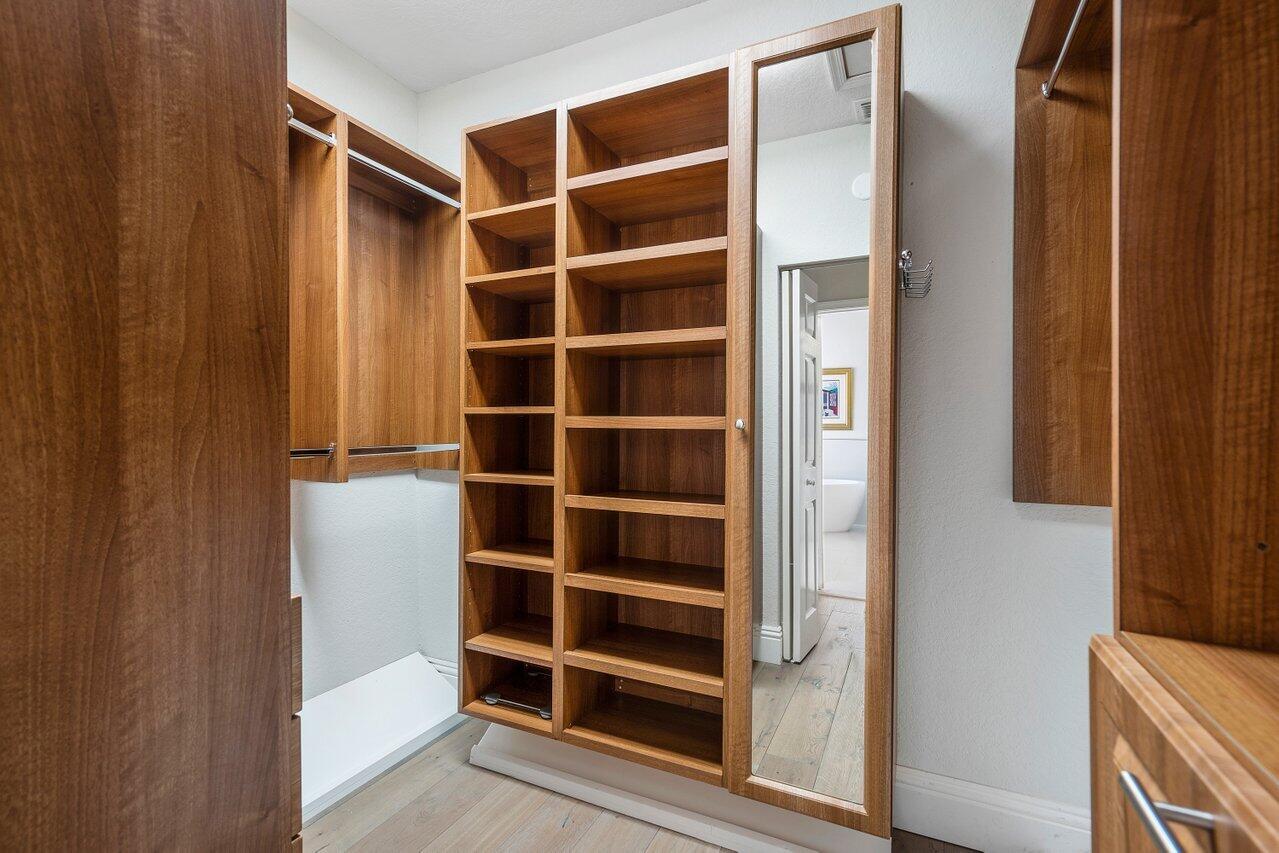 5642 Via De La Plata Circle, Delray Beach