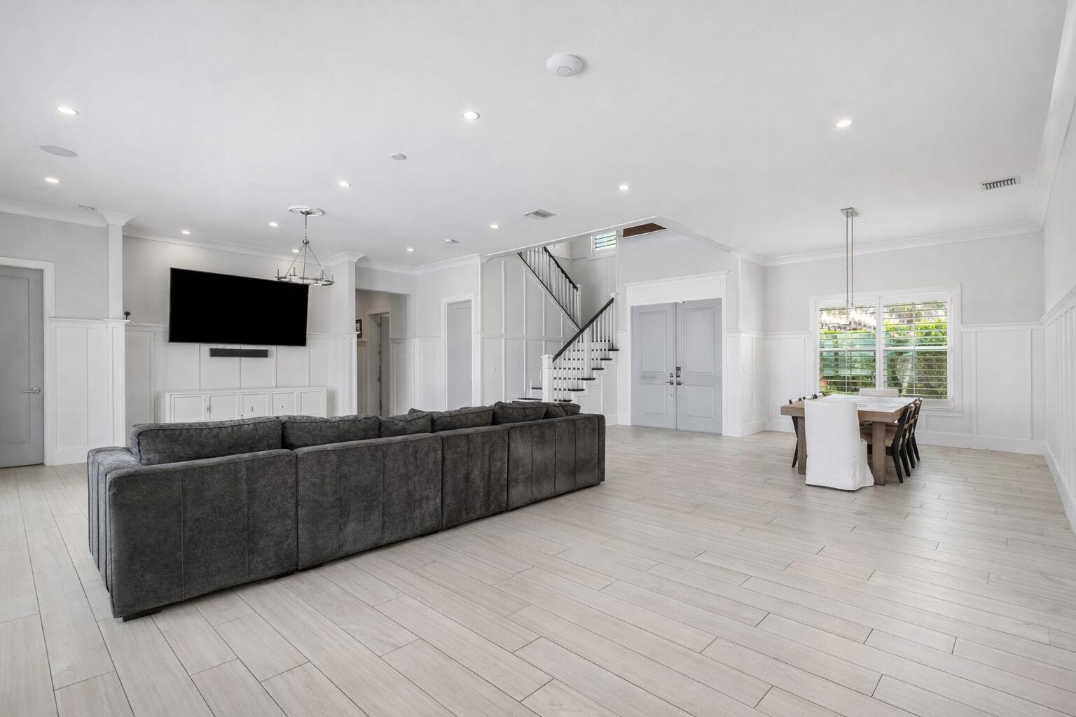 2100 Notre Dame Drive, Lake Worth Beach