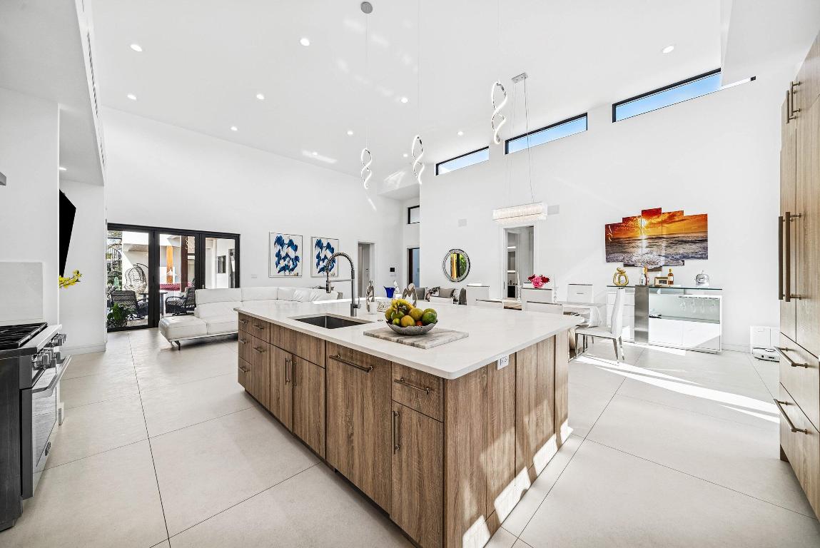 1801 N Lakeside Drive, Lake Worth Beach