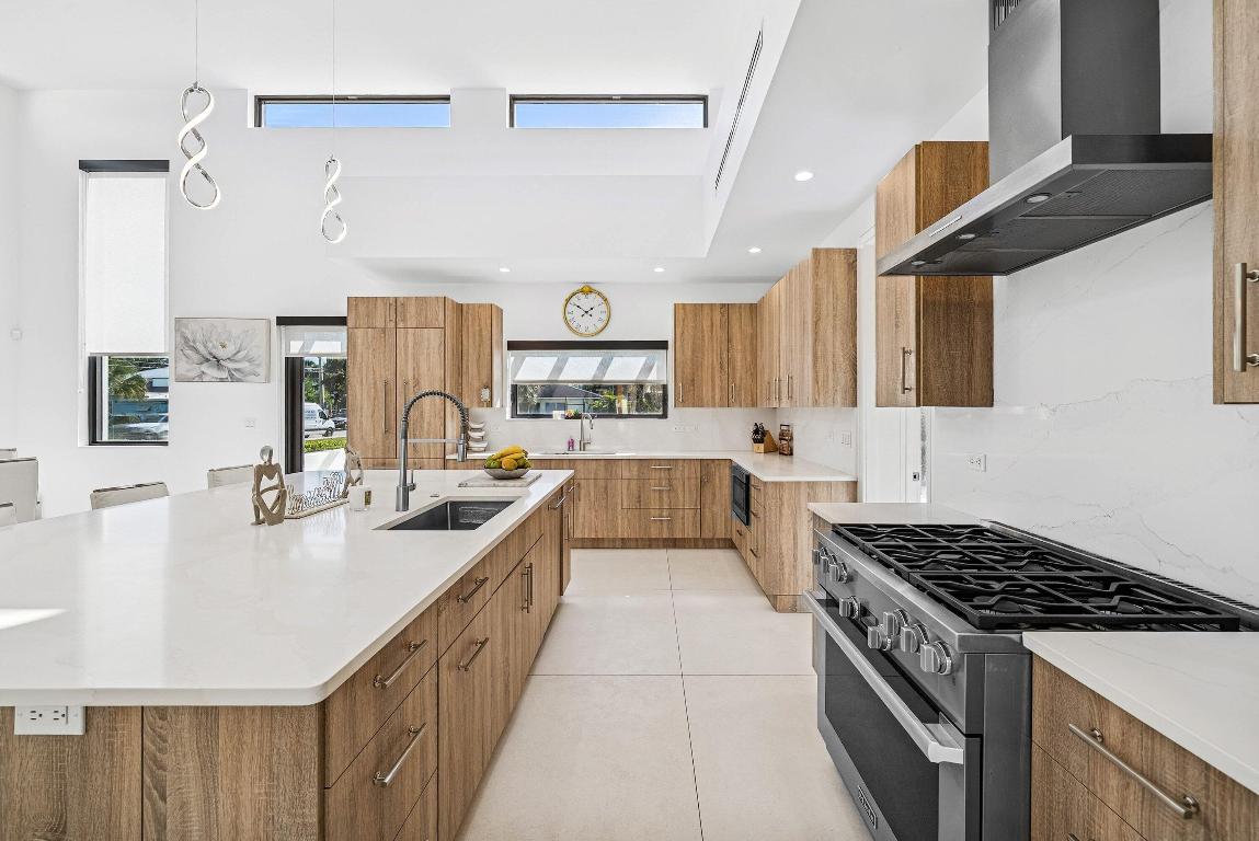 1801 N Lakeside Drive, Lake Worth Beach