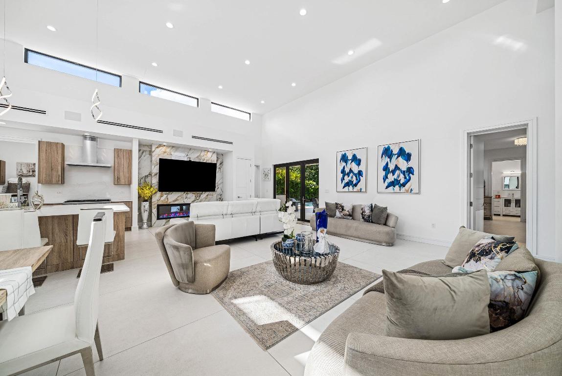 1801 N Lakeside Drive, Lake Worth Beach